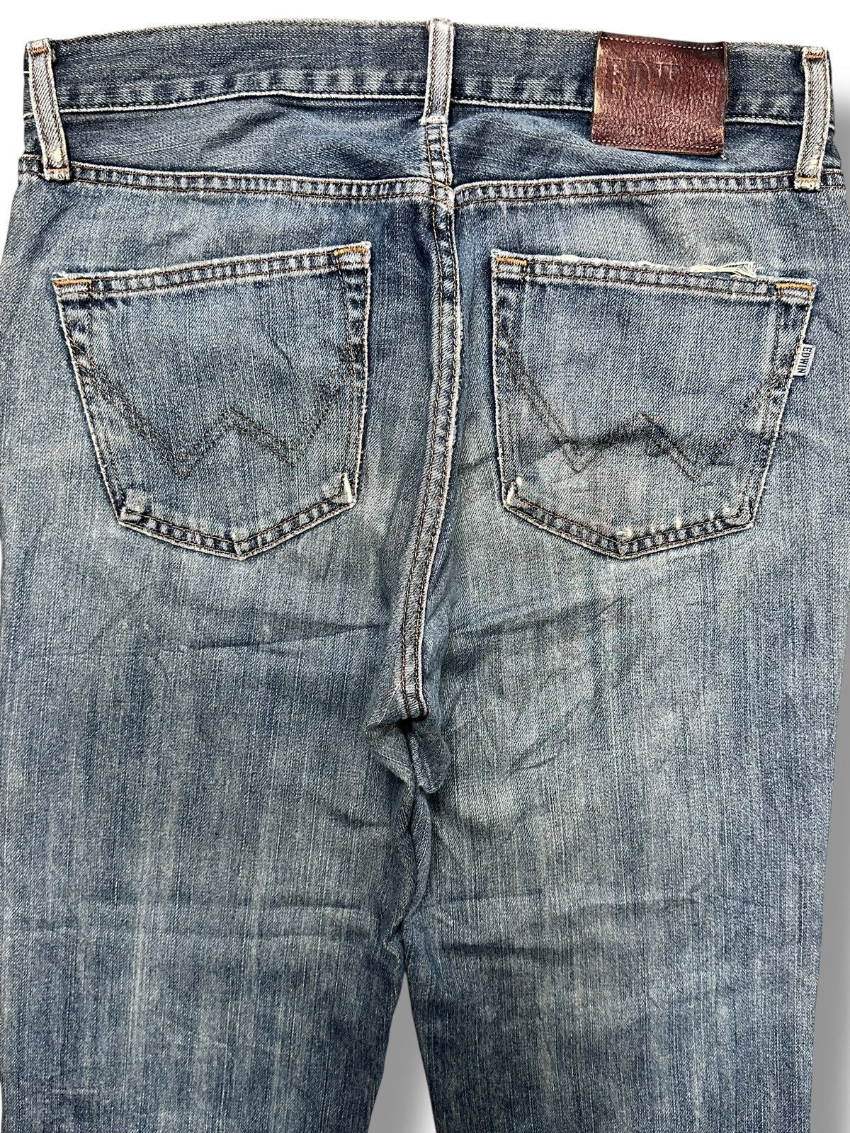 Edwin Vintage Edwin Straight Leg Japan Denim Distressed Light Wash Size US 32 / EU 48 - 4 Thumbnail