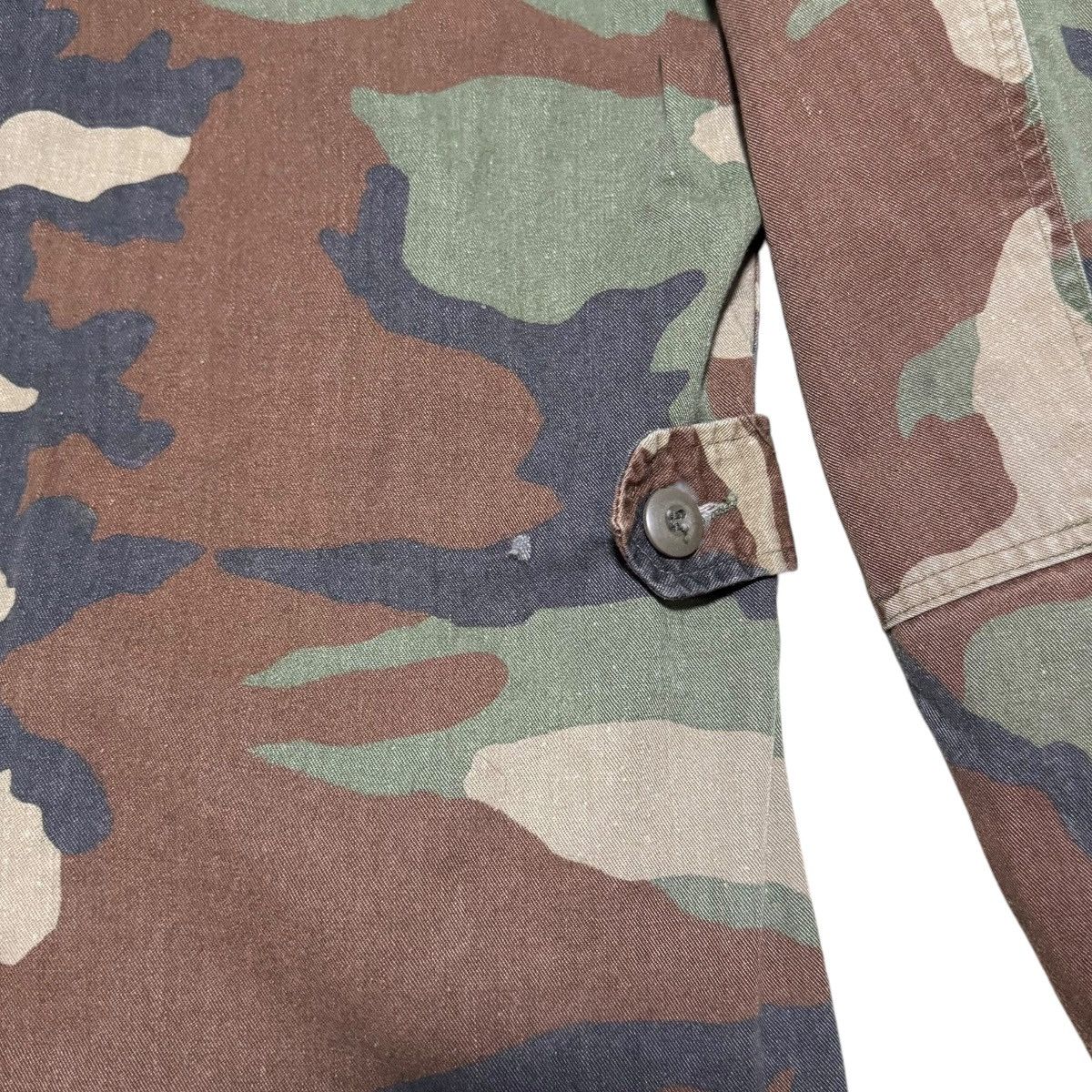 Vintage Vintage 80s Camouflage Military Coat Men’s Medium Size US M / EU 48-50 / 2 - 5 Thumbnail