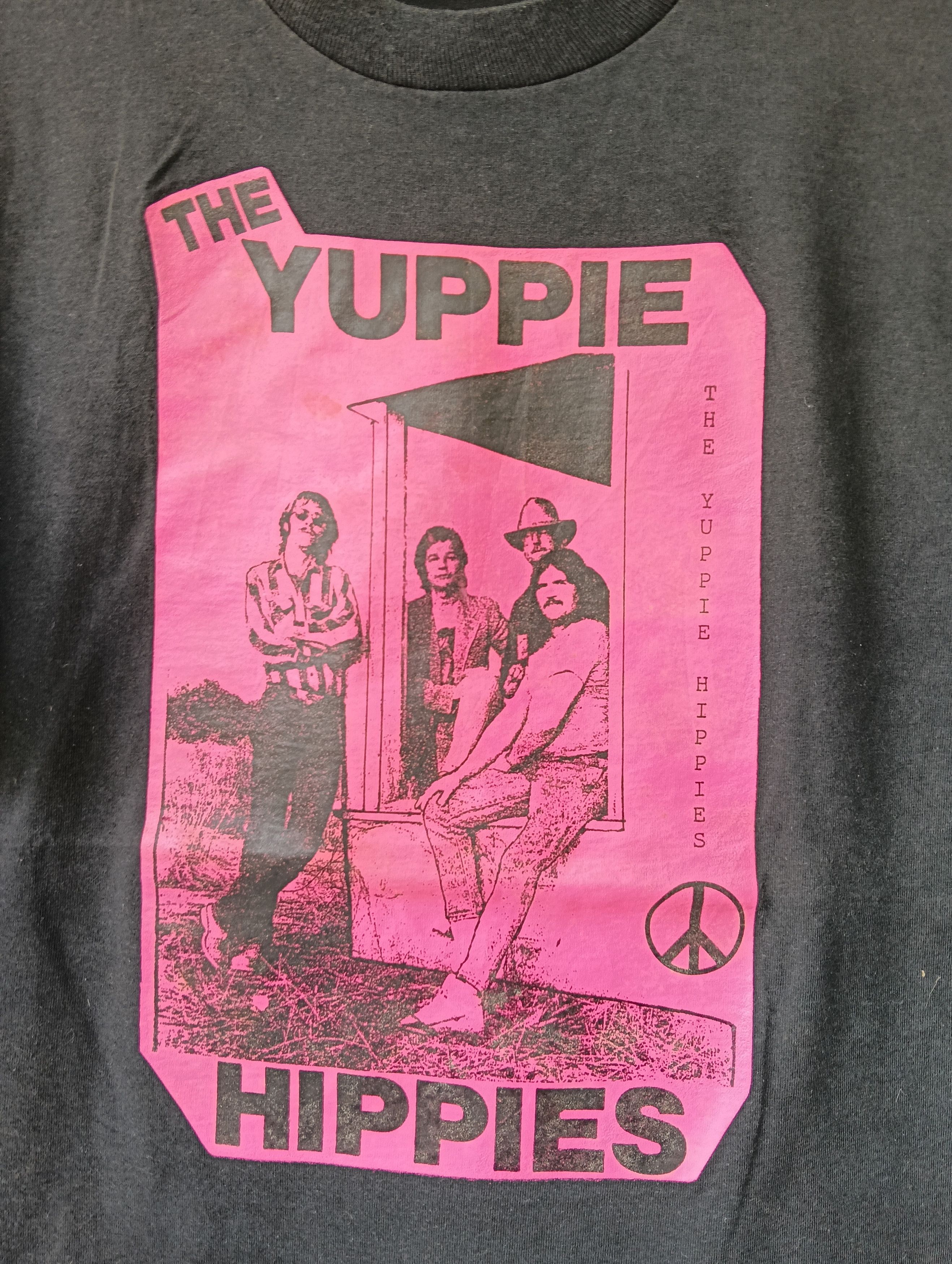 Vintage The yuppie Hippies vintage t shirt size L. Size US L / EU 52-54 / 3 - 2 Thumbnail
