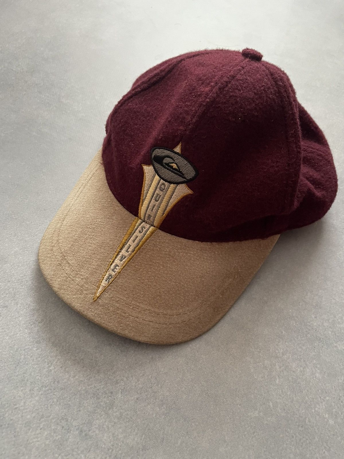 Quiksilver Cap Quiksilver Vintage Burgundy Fleece Size ONE SIZE - 1 Thumbnail