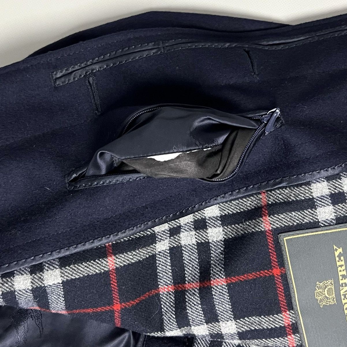 Burberry × Vintage Vintage Auth Men’s BURBERRYS Logo Wool Luxury Coat Jacket Size US M / EU 48-50 / 2 - 16 Thumbnail