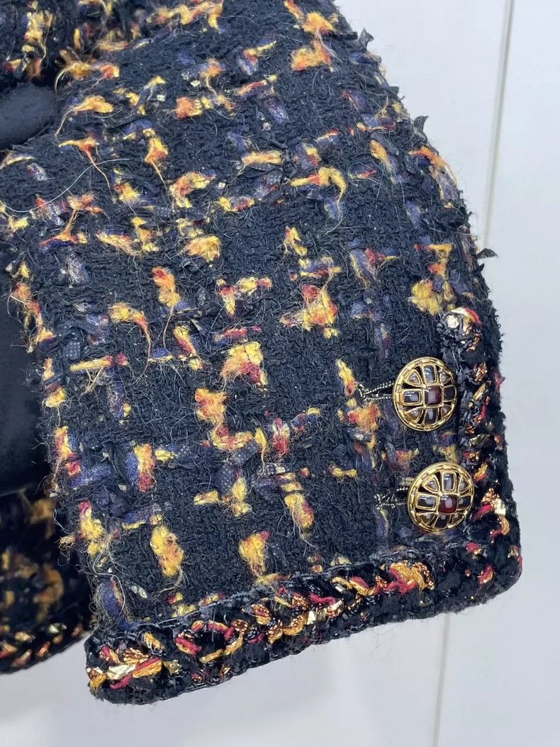 Chanel Chanel Egyptian series black gold narrow version jacket 250 Size XS / US 0-2 / IT 36-38 - 3 Thumbnail