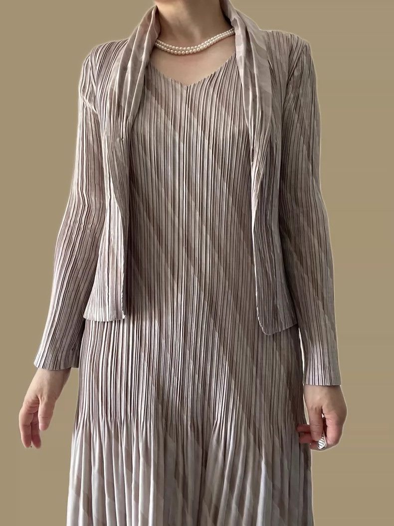 Issey Miyake Issey Miyake size:2 Grey mainline dress Size XS / US 0-2 / IT 36-38 - 5 Thumbnail