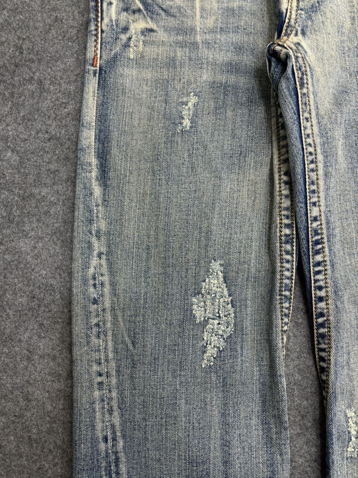 Gotcha 💥Twisted Leg💥Rare Gotcha Distressed Twist Leg Denim F537 Size US 30 / EU 46 - 7 Thumbnail