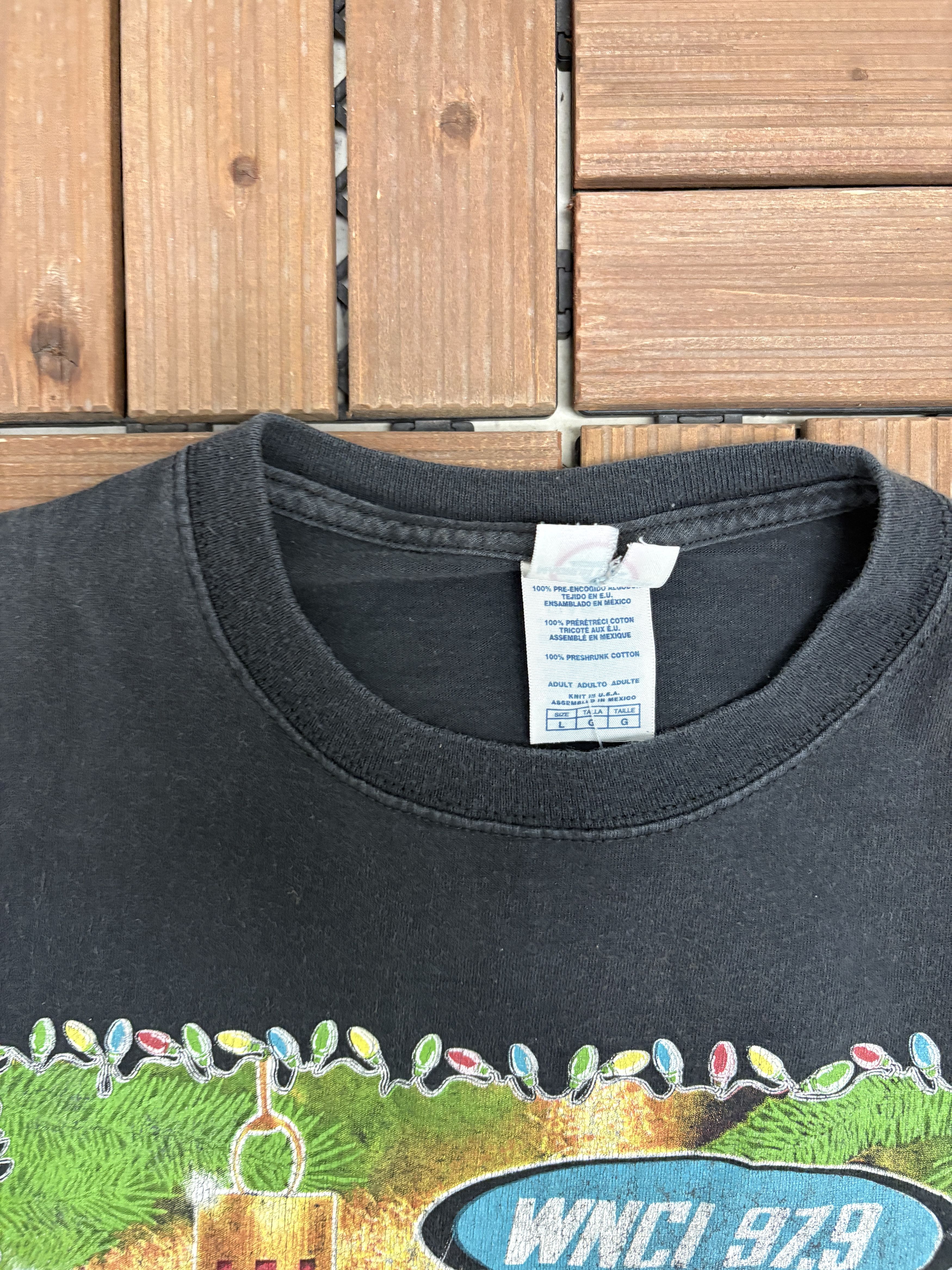 Vintage WNCI 97.9 Jingle Ball(s) '07 Vintage Black T-Shirt Tee Size US L / EU 52-54 / 3 - 5 Thumbnail