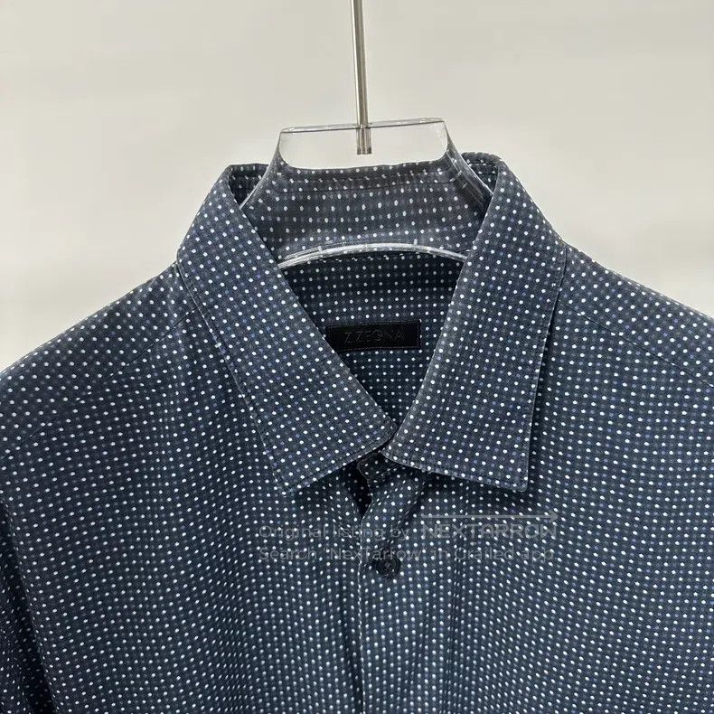 Ermenegildo Zegna Ermenegildo Zegna size 41 Deep Blue Polka Dot Printed Long Size US XL / EU 56 / 4 - 2 Thumbnail
