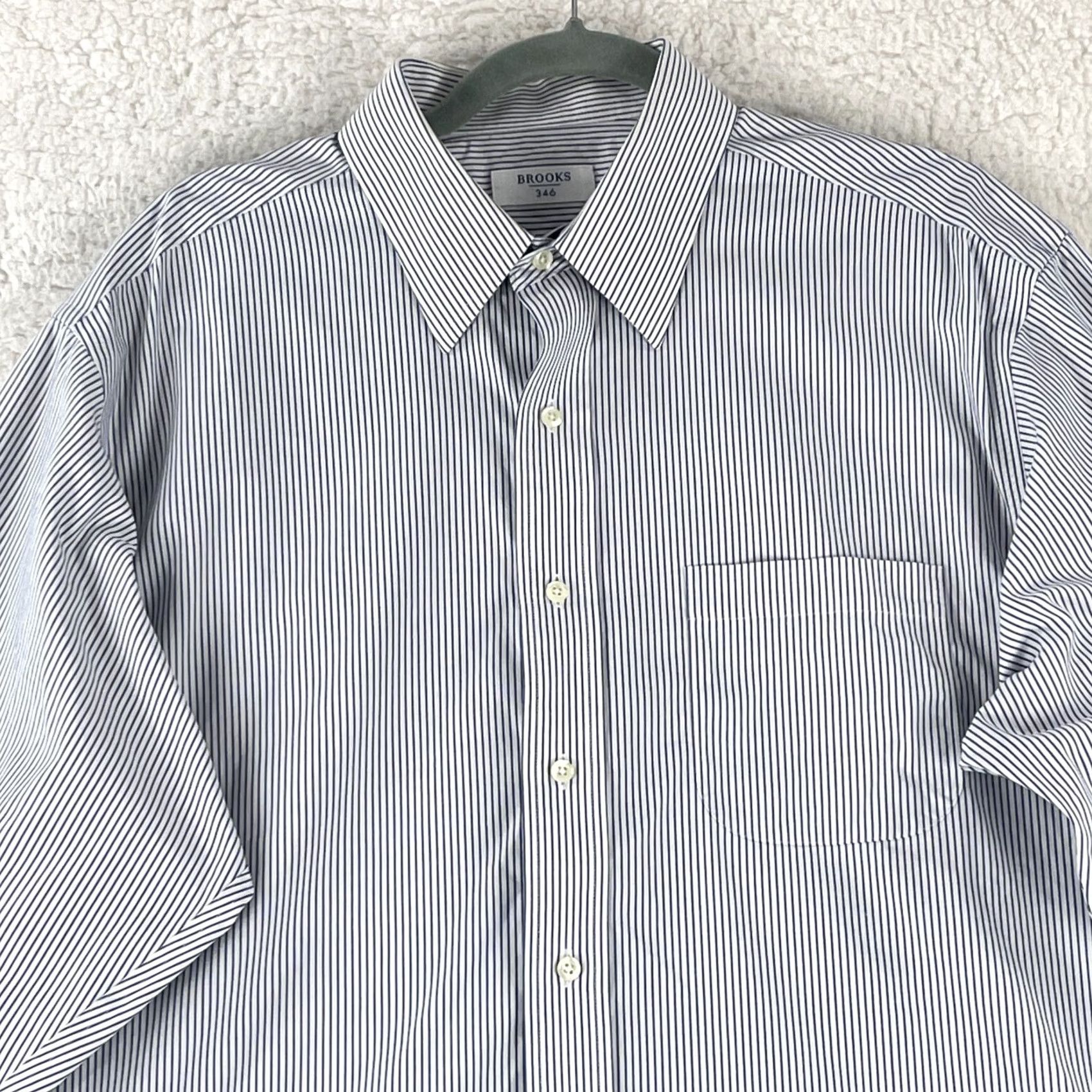 Brooks Brothers Brooks Brothers 346 Blue White Stripe Dress Shirt Mens Medium Cotton Button-Up Shirt Size 40R - 3 Thumbnail