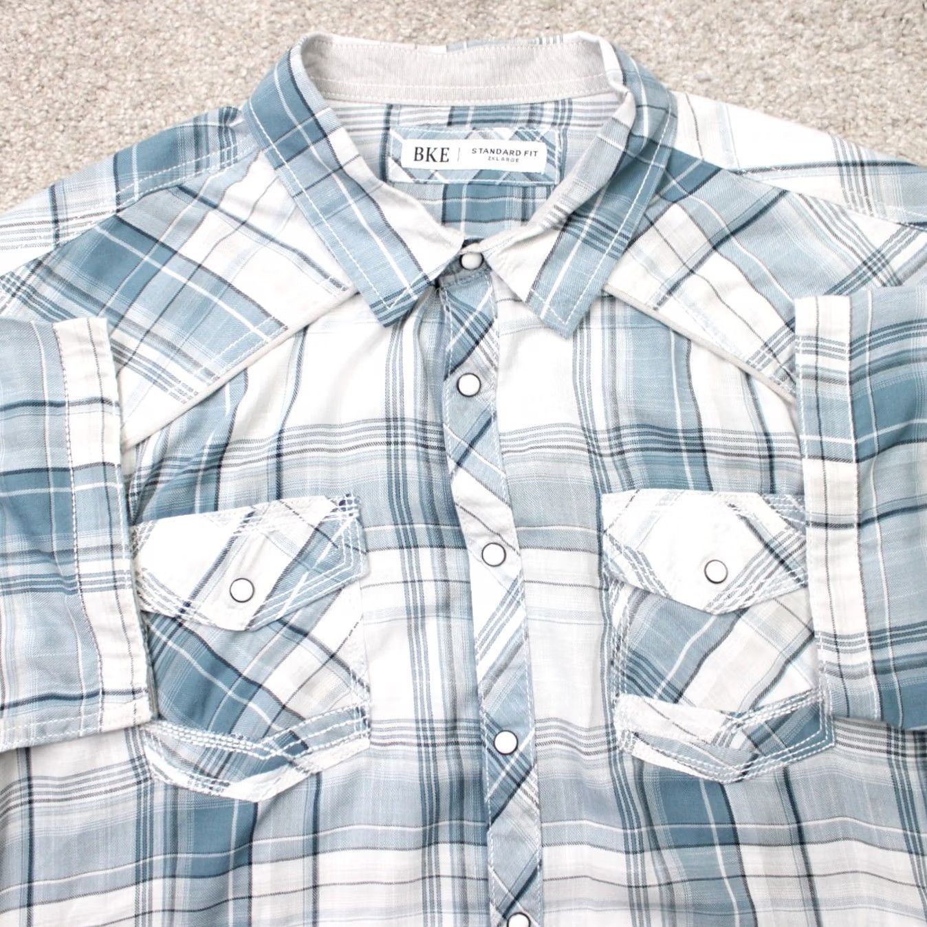 BKE BKE Shirt Mens 2XL XXL Blue/White Plaid Pearl Snap Short Sleeve Standard Fit Size US XXL / EU 58 / 5 - 2 Thumbnail