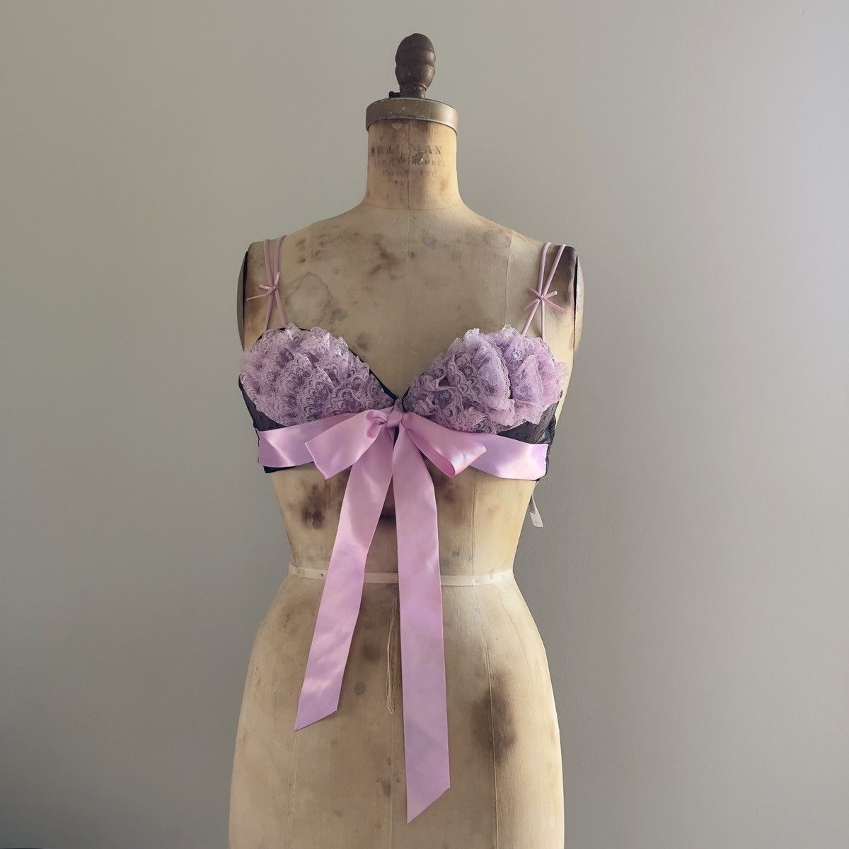 Vintage Vintage Purple Ruffled Lace Bra (34B/32C) Size S / US 4 / IT 40 - 2 Thumbnail