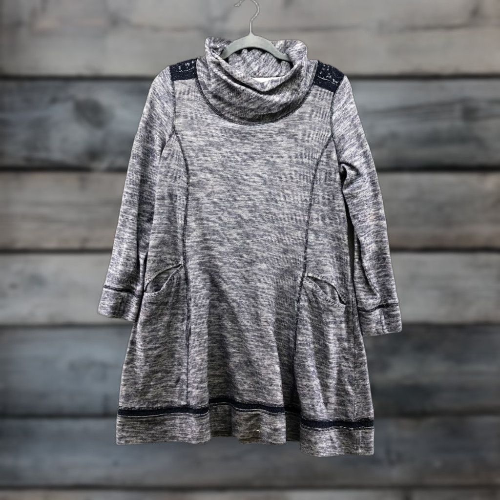 Anthropologie Anthropologie Saturday Sunday Long Sleeve Turtleneck Tunic Dress Womens M Gray Crochet Casual Size M / US 6-8 / IT 42-44 - 1 Thumbnail