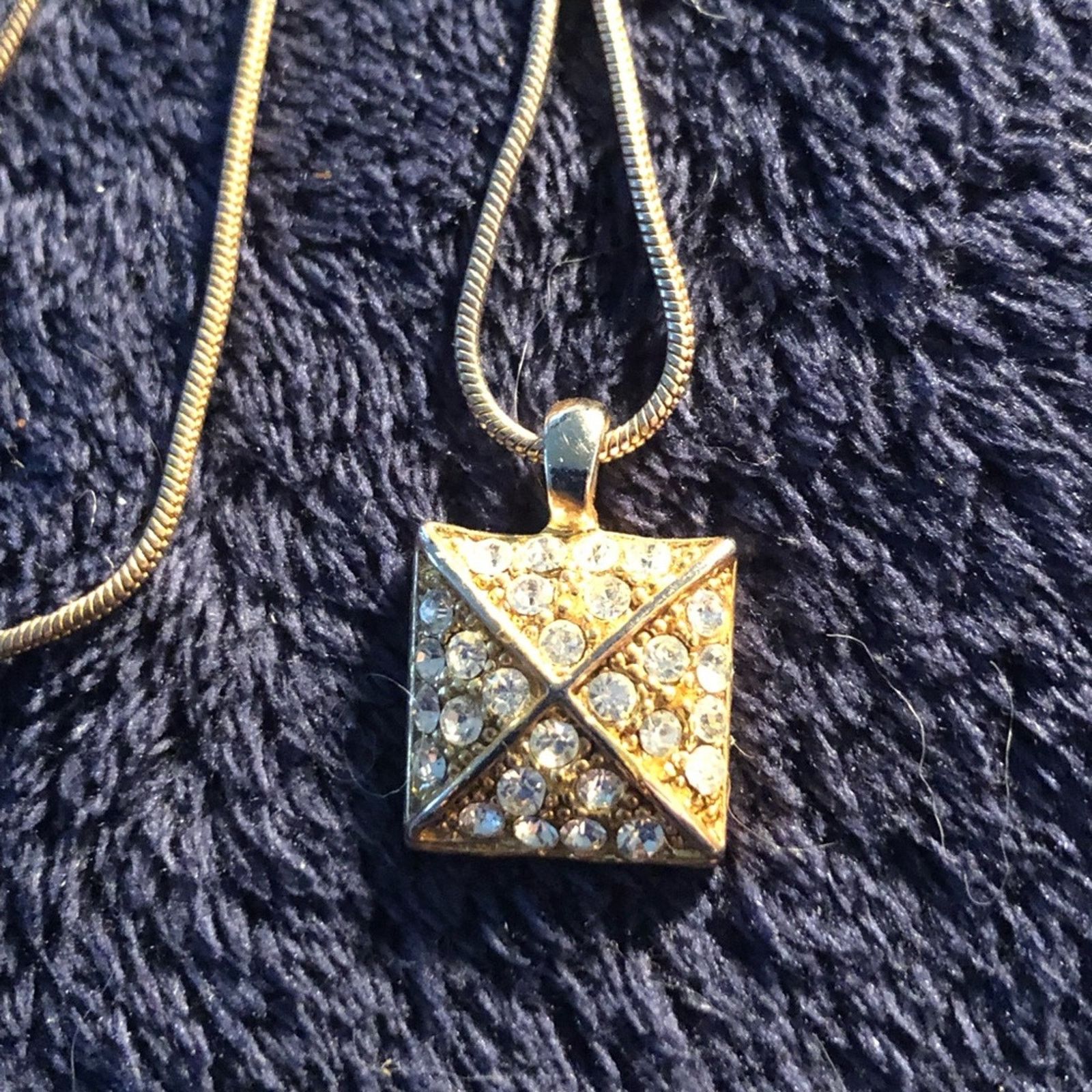 Vintage Vintage 90s gold square rhinestone pendant necklace Size ONE SIZE - 5 Thumbnail