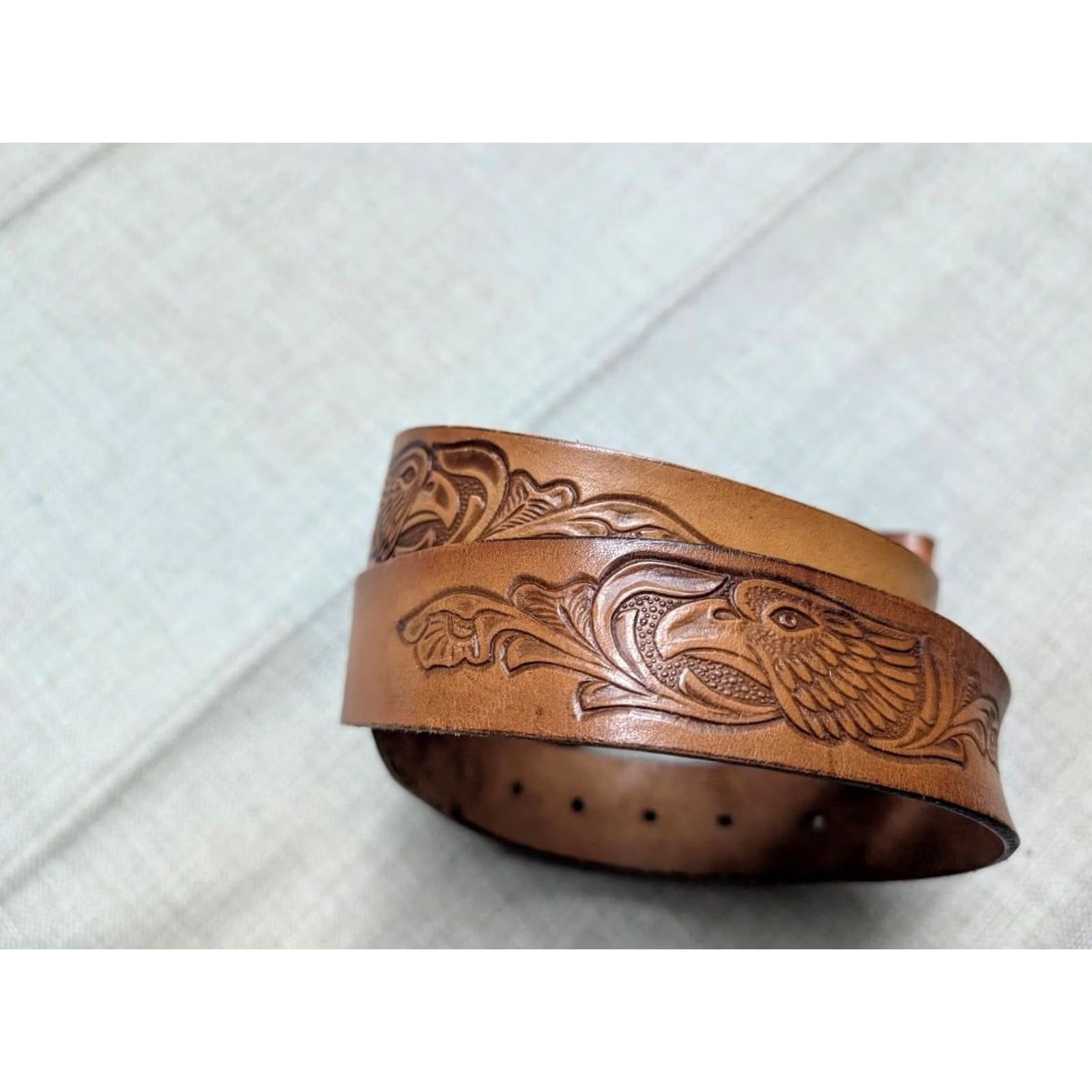 Vintage VINTAGE hand crafted brown leather tooled western belt Eagle 40 Men belts XS? Size 40 - 7 Thumbnail