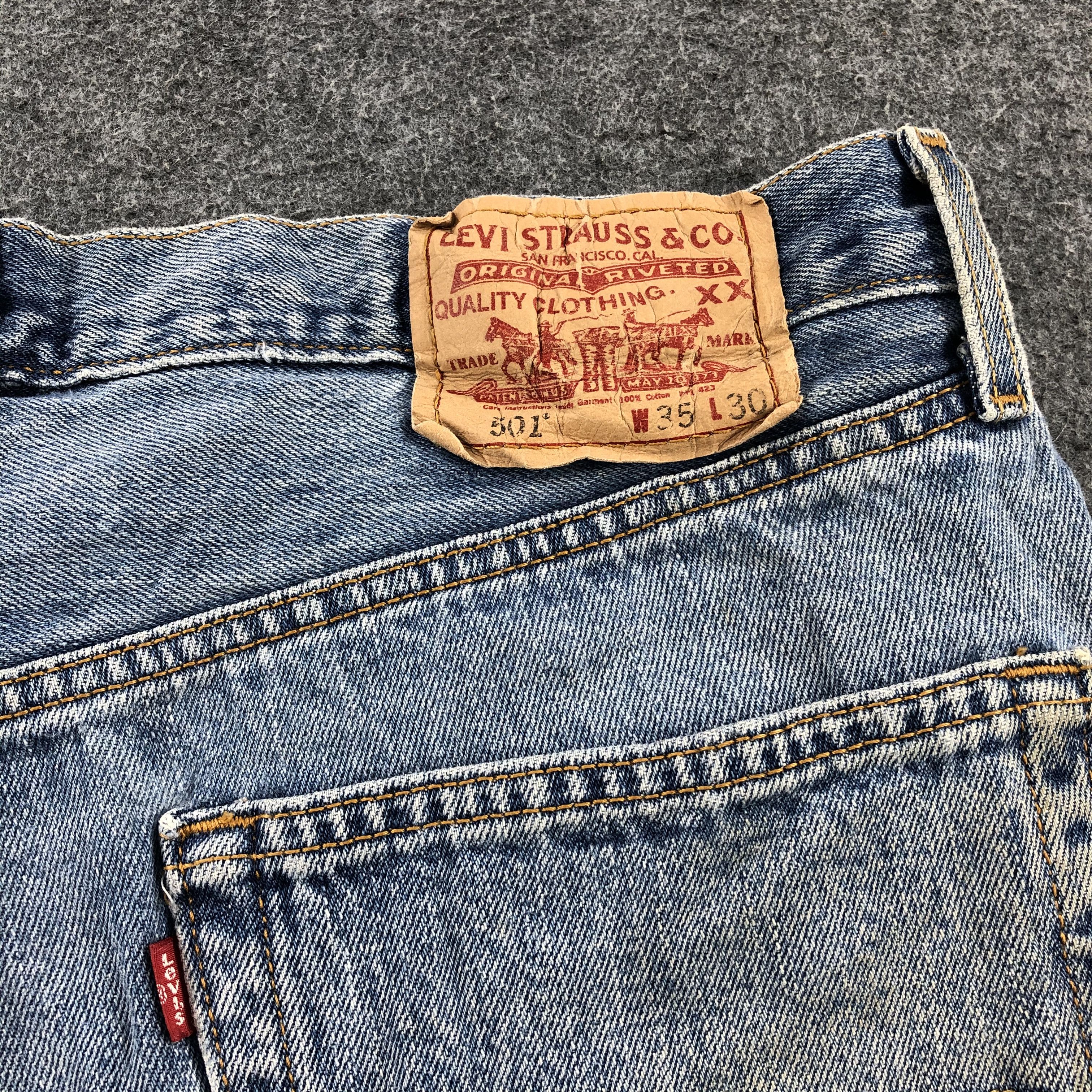 Levi's Vintage Light Wash Levis 501 Jeans-JM2088 Size 35" - 5 Thumbnail
