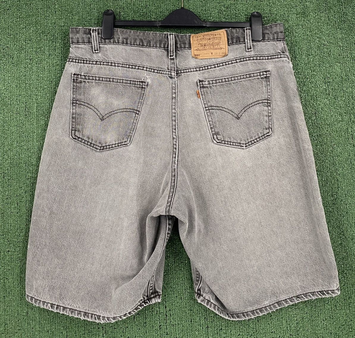 Other VTG 560 Levi’s Orange Tab Shorts Jorts Sz 37 Distressed Size US 37 - 4 Thumbnail
