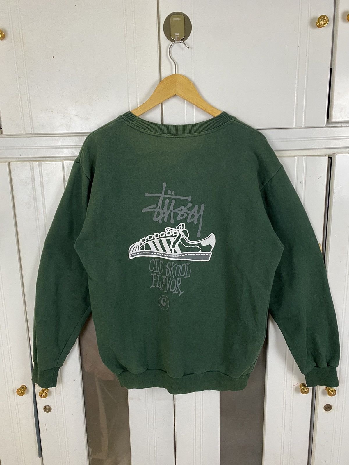 image of Stussy Old Skool Flavour Sweatshirt in Emerald, Men's (Size Large)
