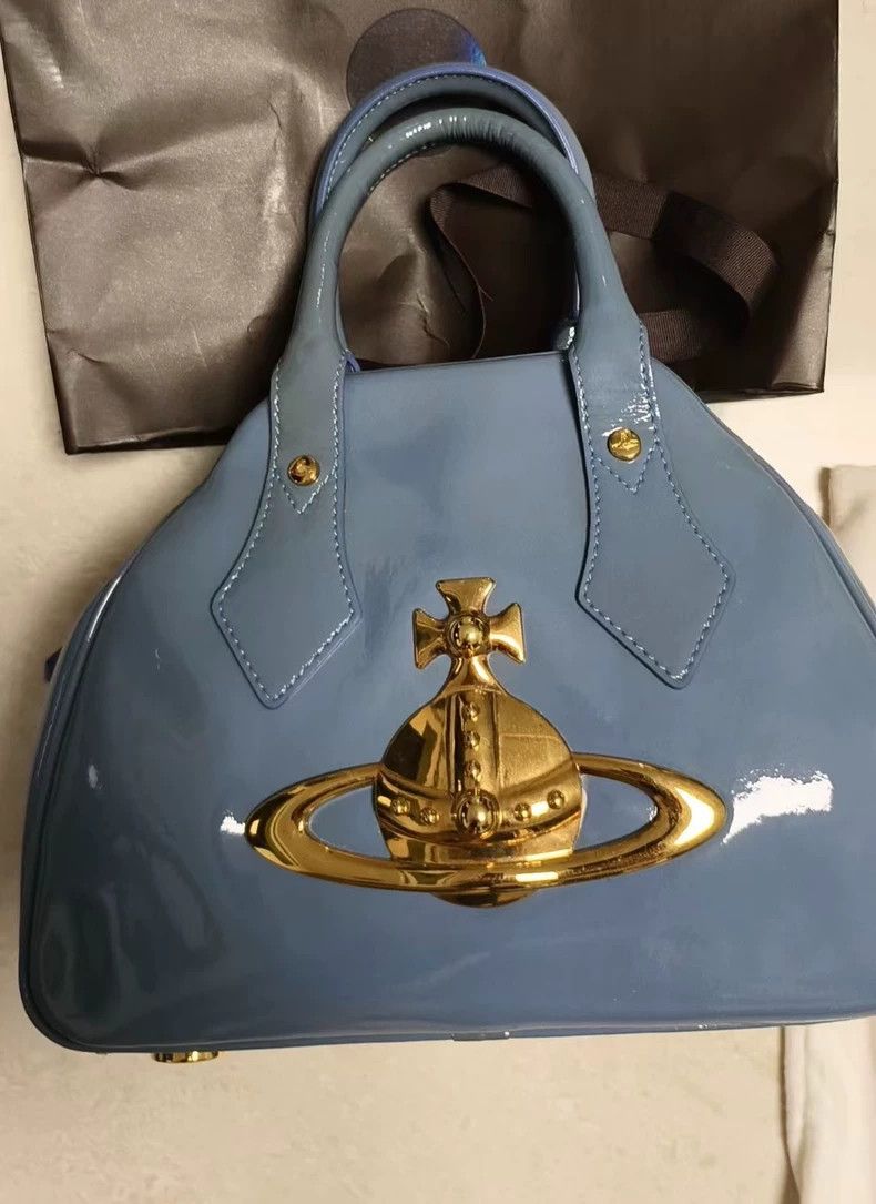 Vivienne Westwood Vivienne Westwood size os Baby Blue big logo bowling bag Size ONE SIZE - 1 Thumbnail