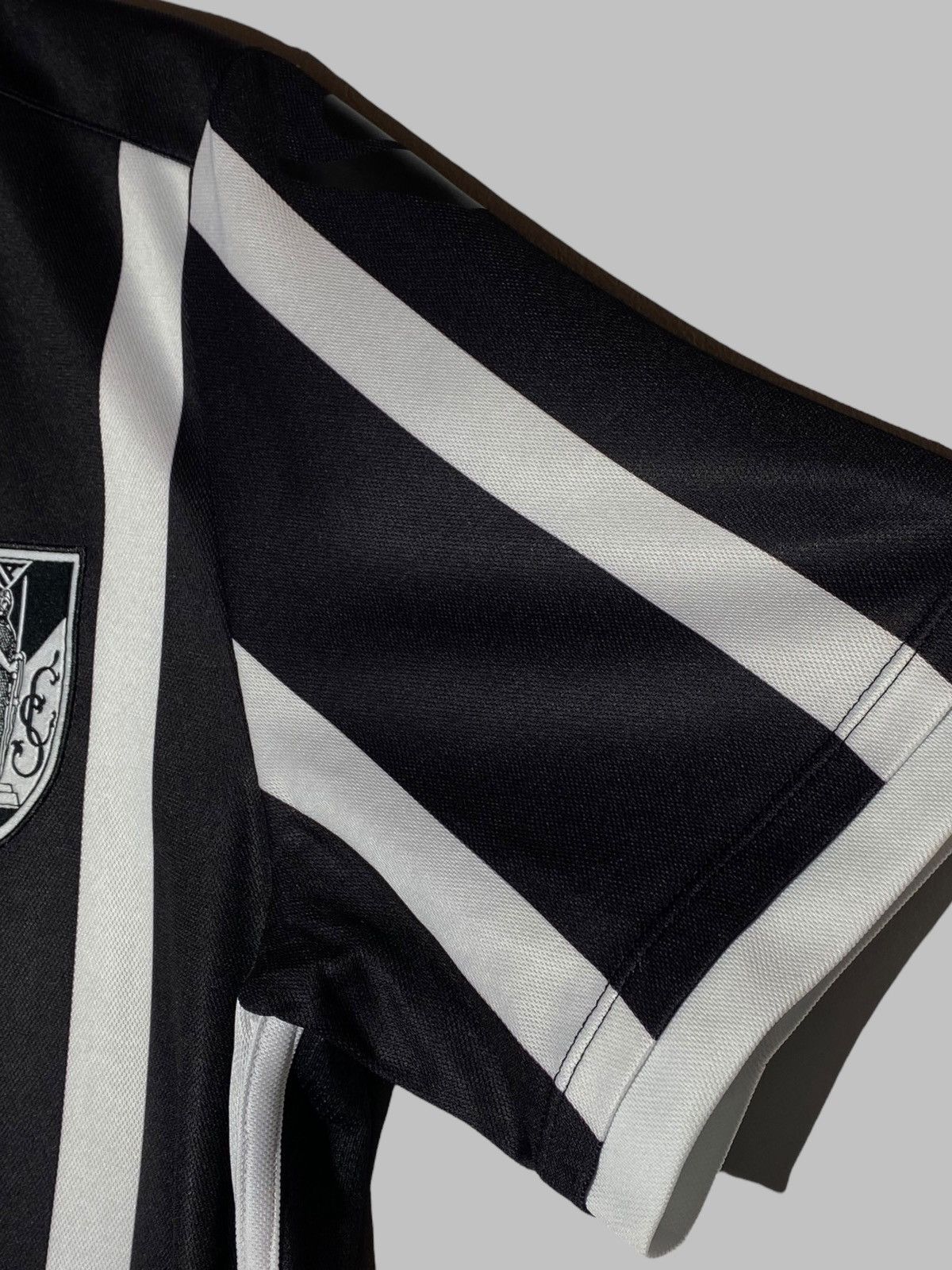 Other Macron Vitoria Guimarães 2016/17 Special Edition Jersey Size US XL / EU 56 / 4 - 9 Thumbnail