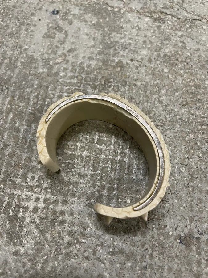 Helmut Lang SS2005 Helmut Lang Alligator Resin Bracelet Size ONE SIZE - 5 Thumbnail