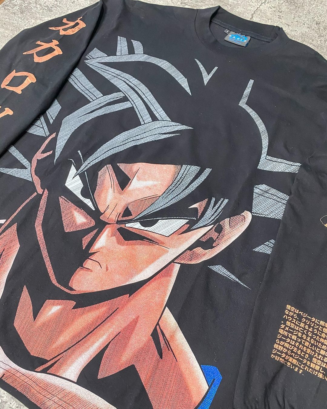Anime × Japanese Brand Modern Dragon Ball Z : Son Goku - Warrior of Saiyan Tee Size US XL / EU 56 / 4 - 4 Thumbnail