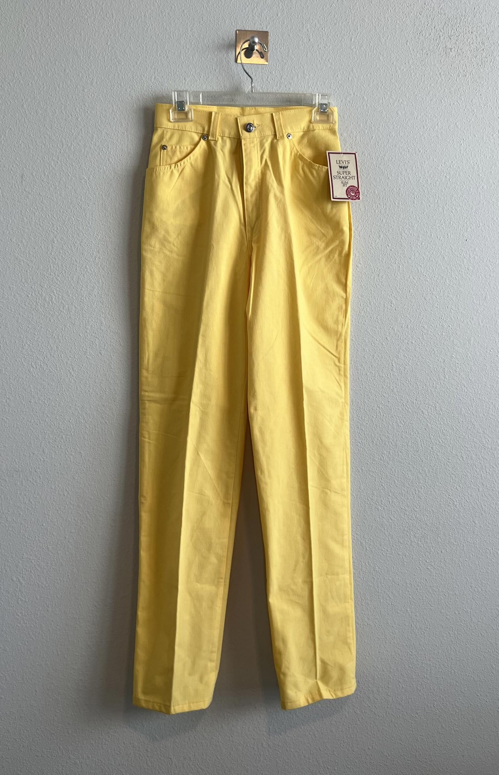 Levi's Super Vintage 1980s Levis Yellow High Waist Mom Jeans Style Size 32" / US 10 / IT 46 - 1 Thumbnail