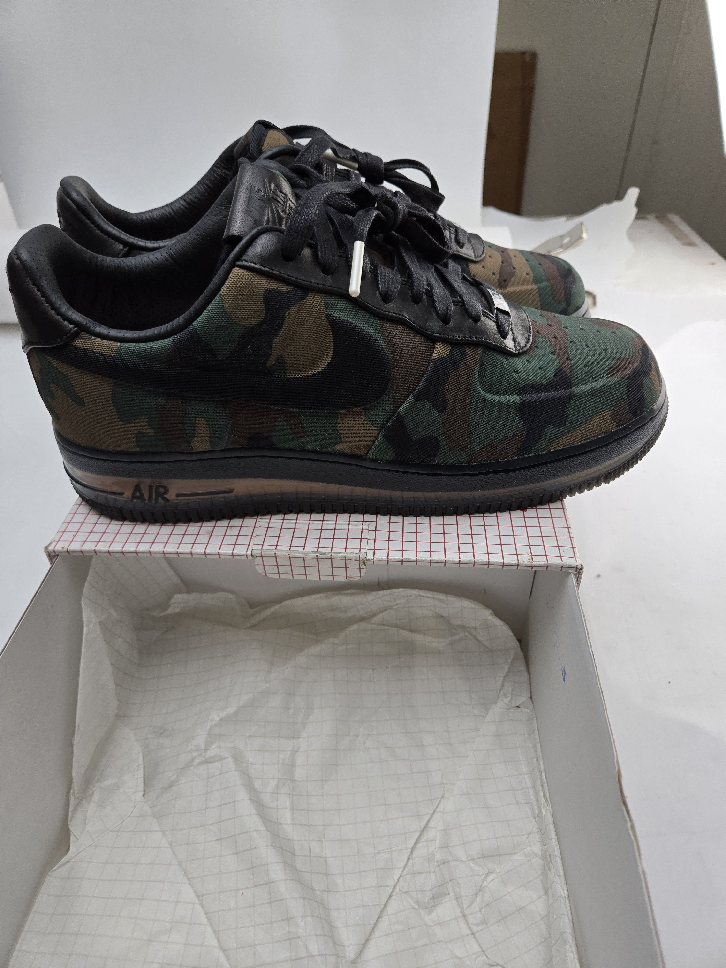 Nike Air Force 1 Low Max Air VT QS Camo 30th Anniversary Size US 9.5 / EU 42-43 - 3 Thumbnail