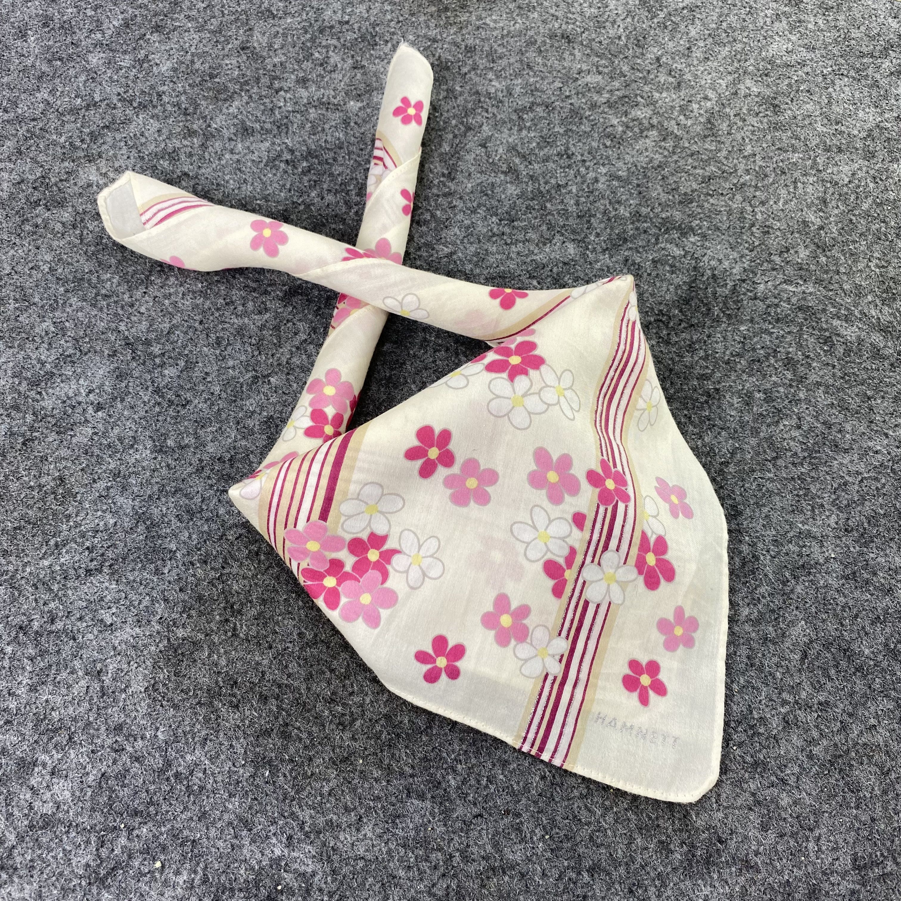 Katharine Hamnett London Katharine Hamnett Handkerchief / Bandana / Neckerchief-B479 Size ONE SIZE - 1 Thumbnail