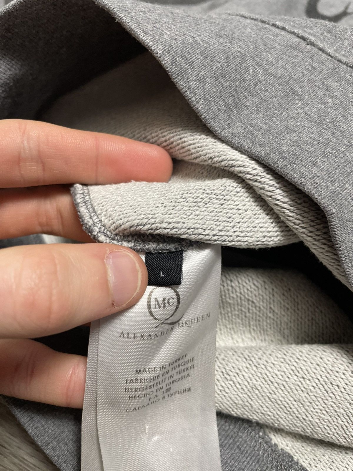 Alexander McQueen Alexander McQueen McQ Birds All Over Print Gray Sweatshirt Size L / US 10 / IT 46 - 10 Thumbnail