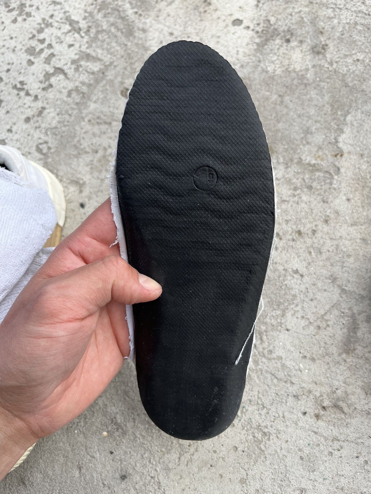Off-White Off-White Vulcanized Canvas Distressed Low-top Sneakers Y2K Size US 6 / EU 39 - 23 Thumbnail