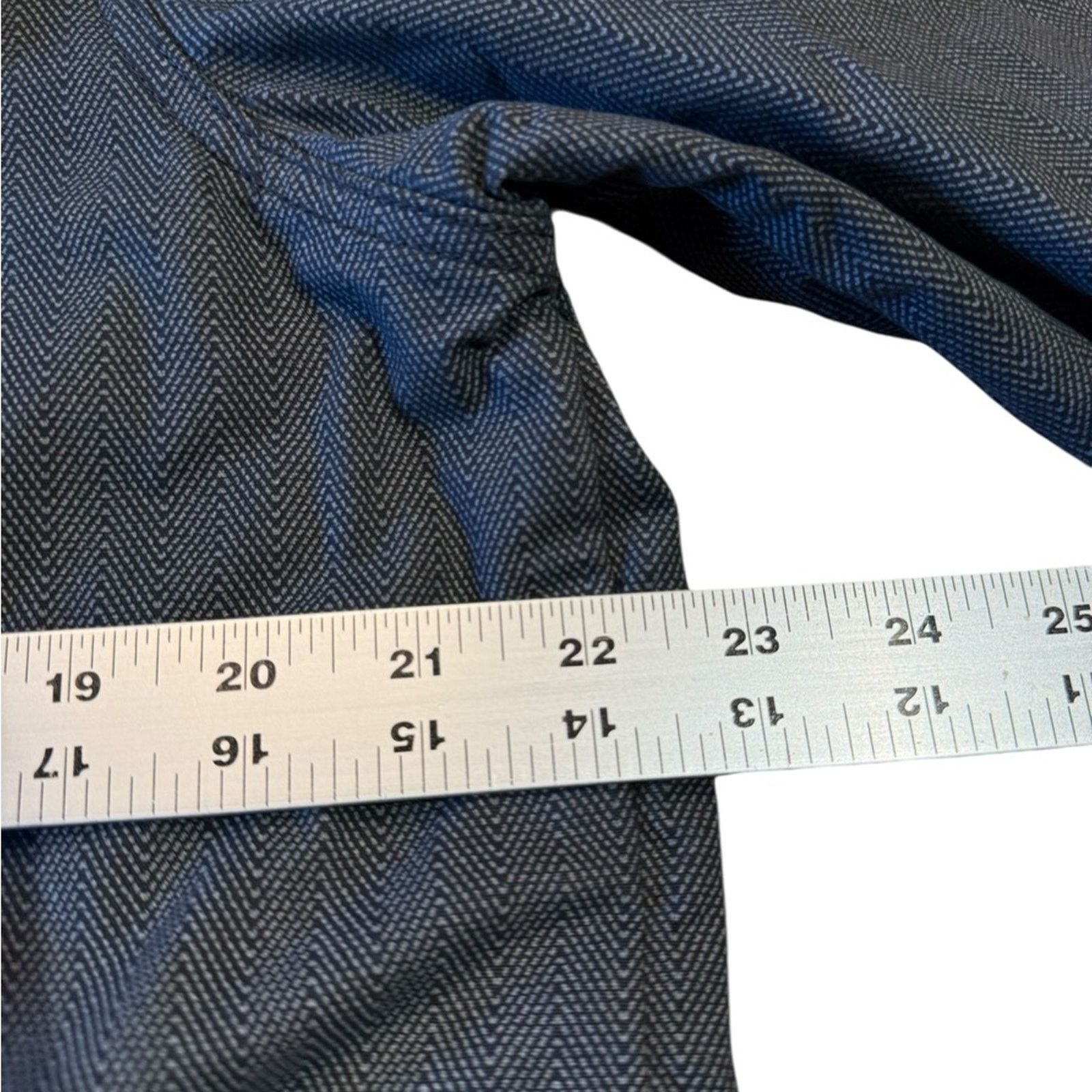Vans Vans Size Medium Gray Herringbone Anorak Style Zip Jacket Size US M / EU 48-50 / 2 - 4 Thumbnail