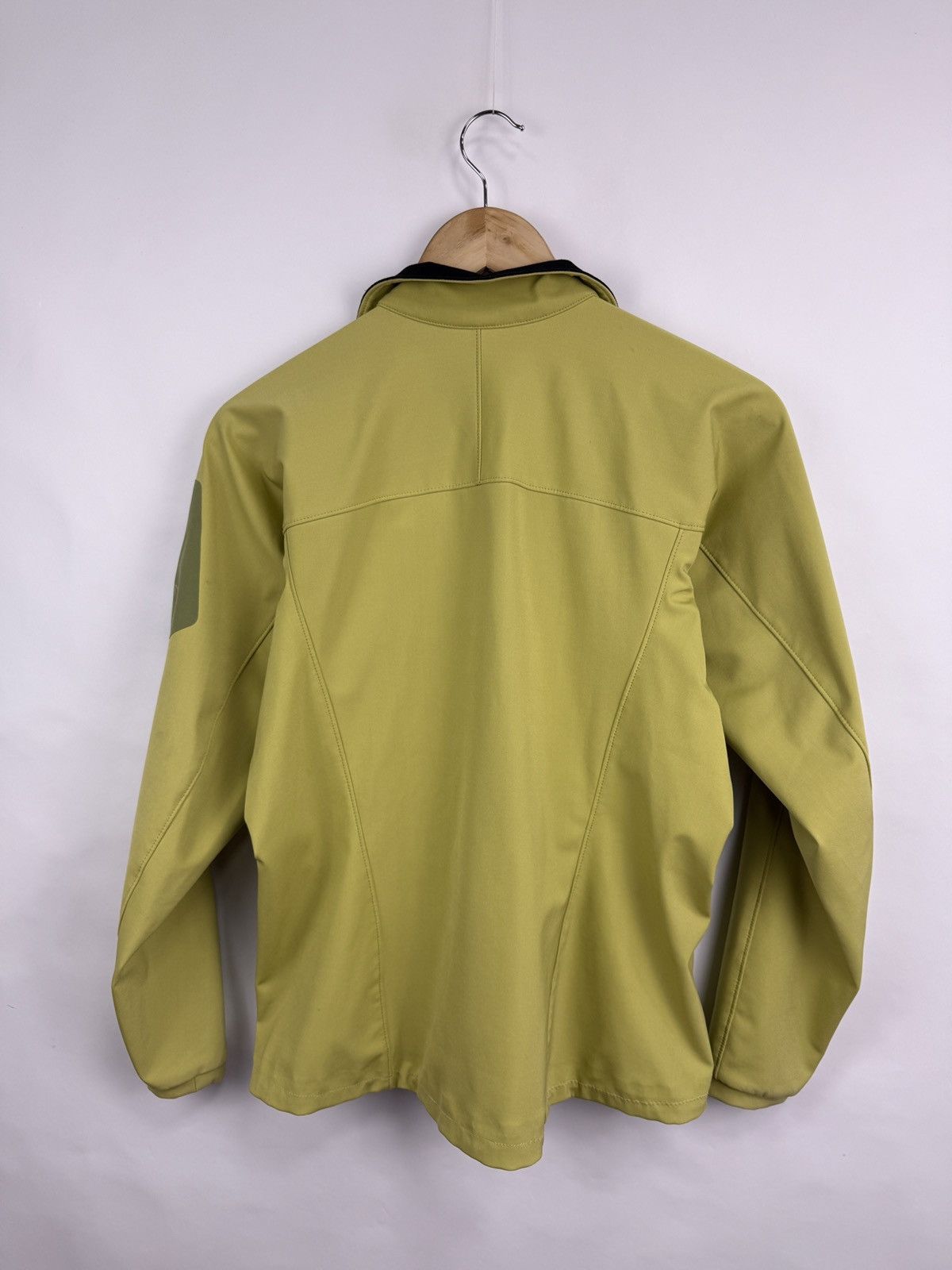 Arc'teryx 🇺🇸 Y2K Arc’teryx Softshell Polartec Jacket Women’s Size S / US 4 / IT 40 - 9 Thumbnail