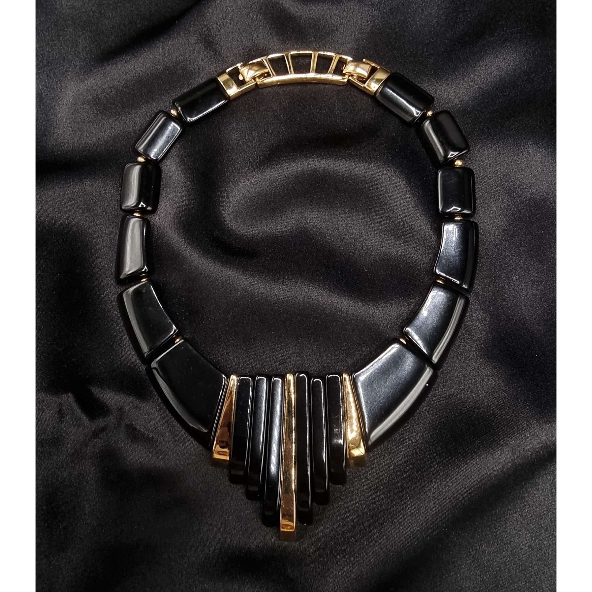 Vintage Vintage 1980s NAPIER Signed Black & Gold Statement Necklace Size ONE SIZE - 3 Thumbnail