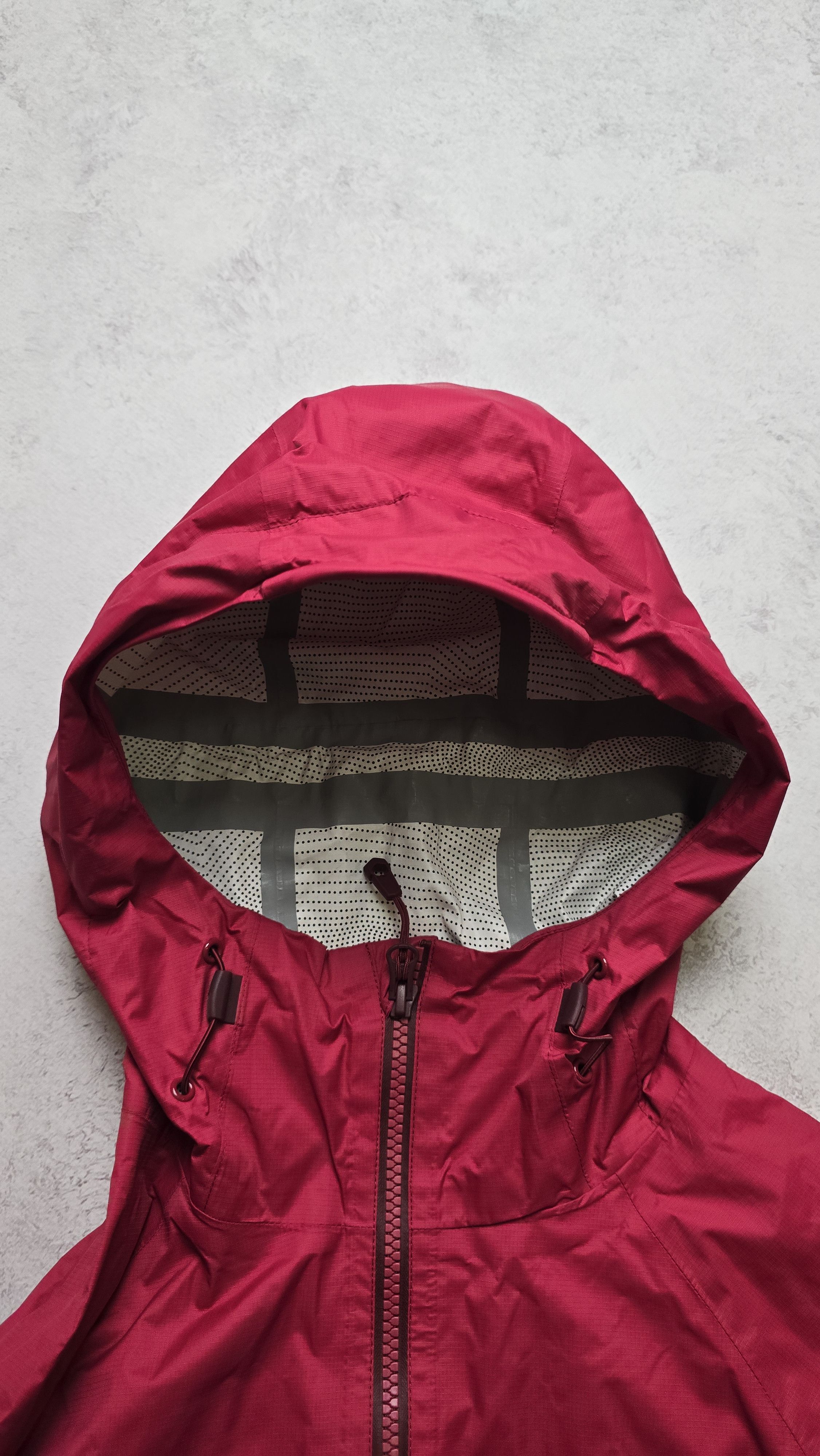 Mountain Hardwear Vapor Dry Rain Shell Waterproof Nylon Packable Jacket Size M / US 6-8 / IT 42-44 - 13 Thumbnail
