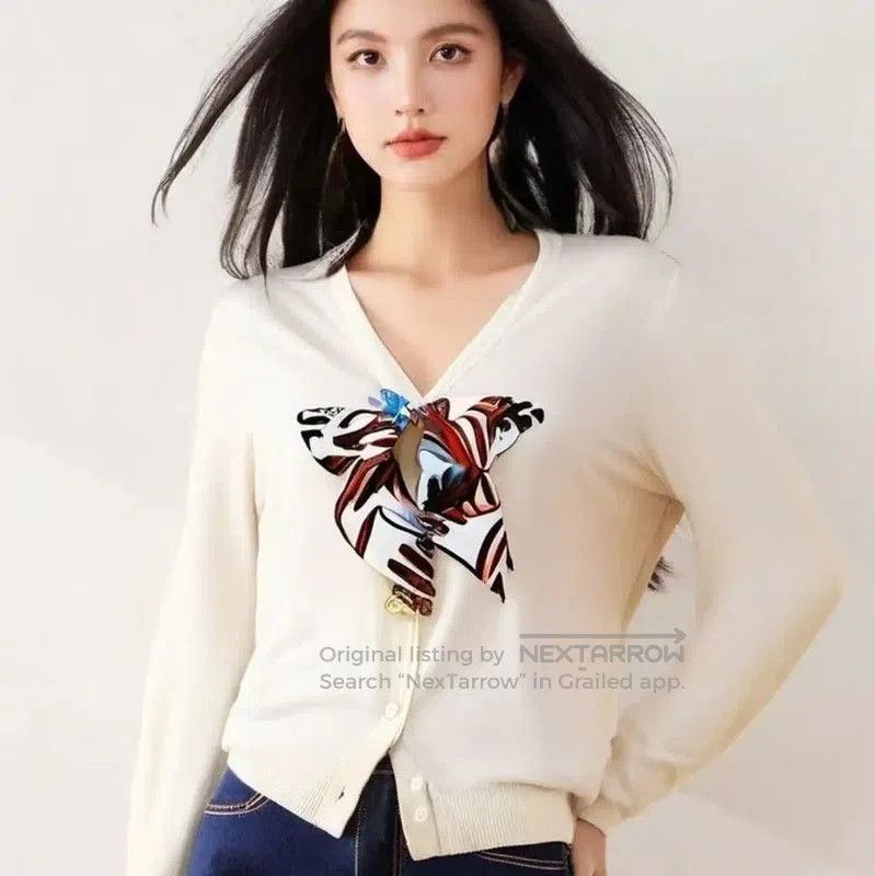 Dior Dior Women's Cream Wool Long Sleeve Knit Sweater . Size S / US 4 / IT 40 - 2 Thumbnail