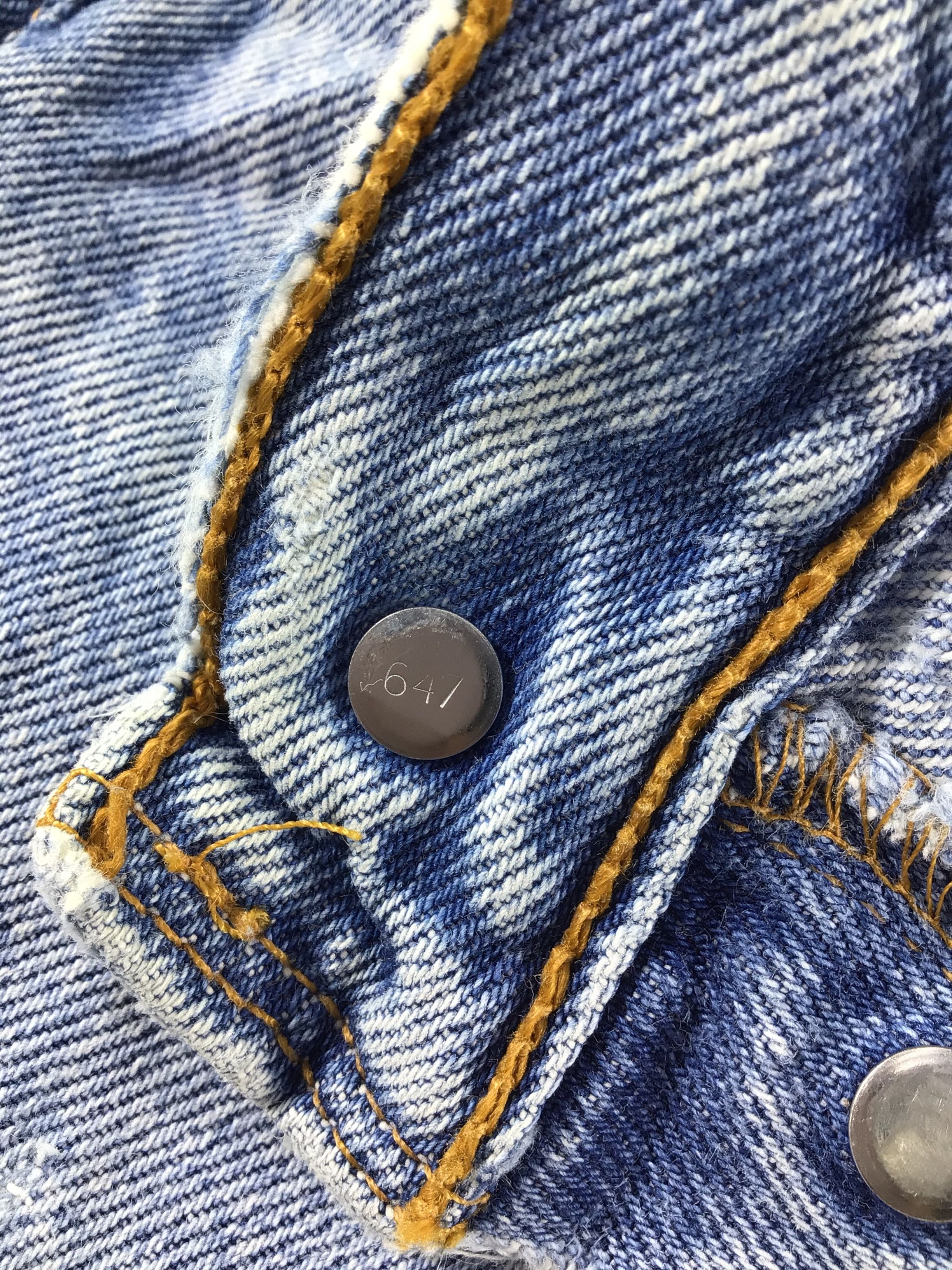 Levi's Vintage Levis 501xx Jeans Faded Blue Distressed Denim -J407 Size US 30 / EU 46 - 9 Thumbnail