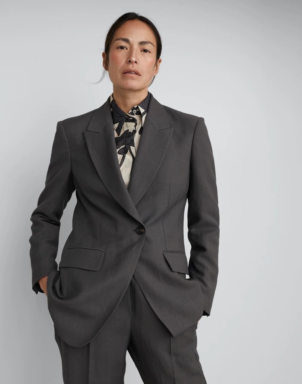 Brunello Cucinelli o1la1rc1a0425 Woven Jacket Wool in Dark Grey Size S / US 4 / IT 40 - 1 Thumbnail