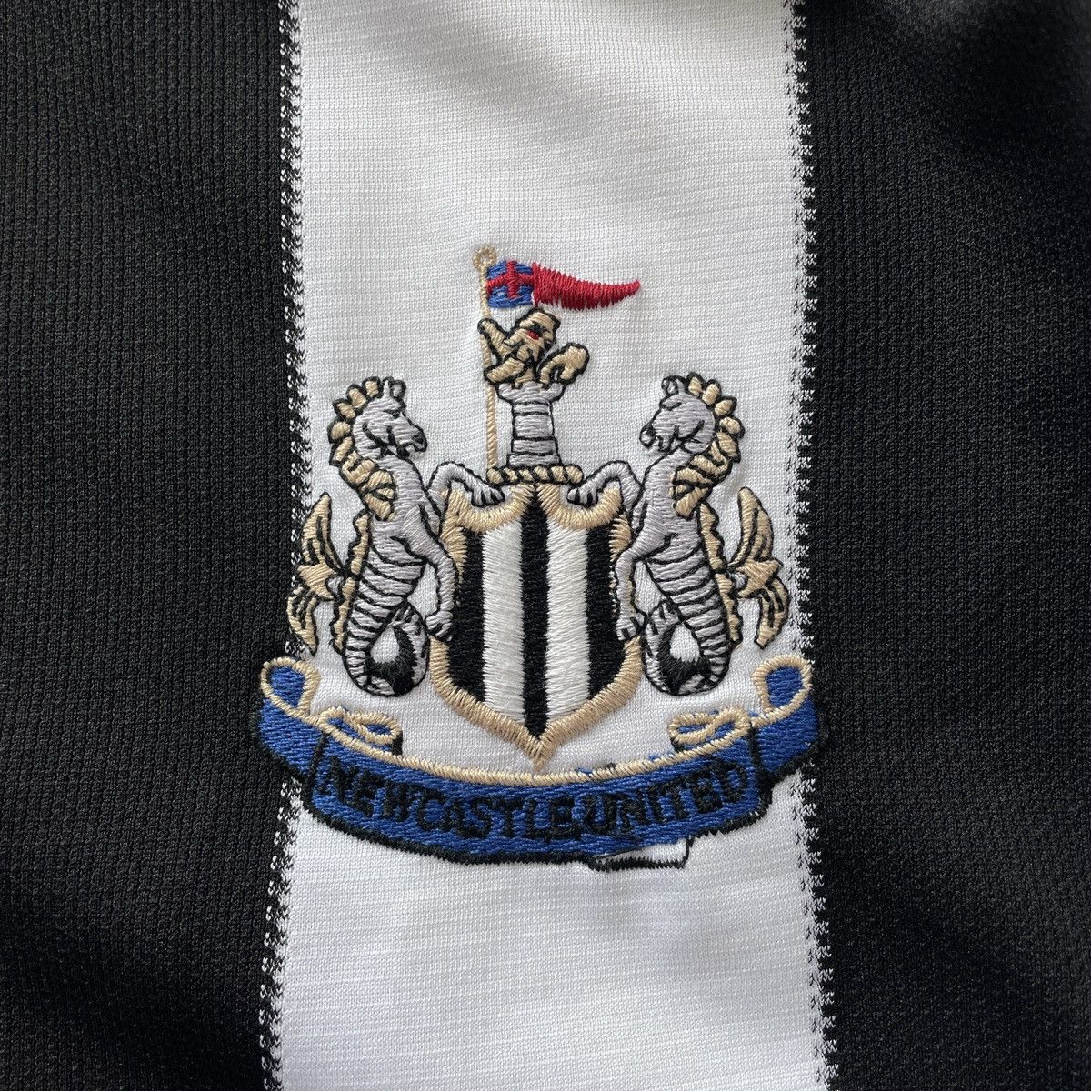 Adidas Vintage Newcastle United Home Adidas Jersey Shirt 1995/1997 Size US XXL / EU 58 / 5 - 6 Thumbnail