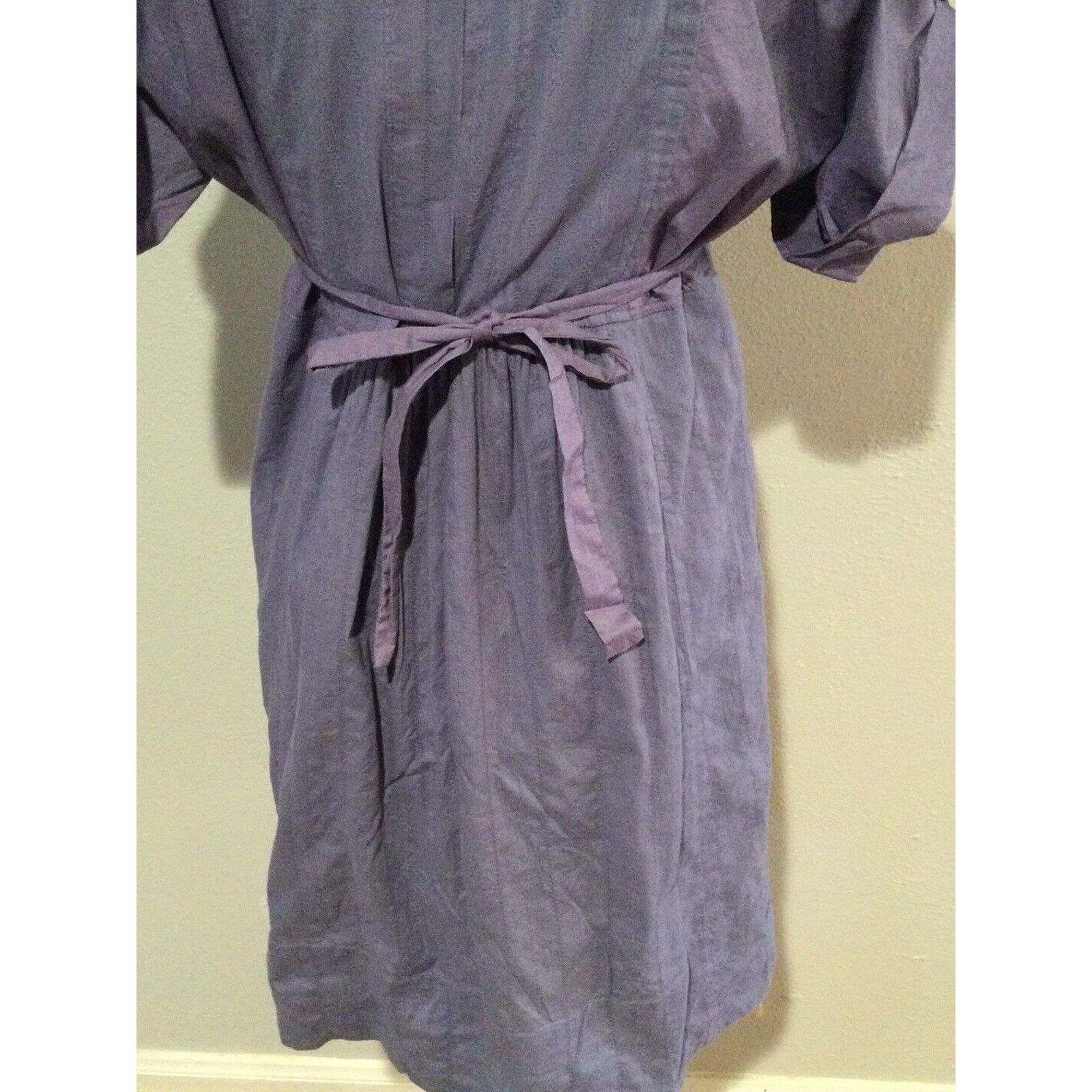 Vintage BCBGeneration Purple 3 Button Bodice Tie Back Midi Dress L Size L / US 10 / IT 46 - 11 Thumbnail