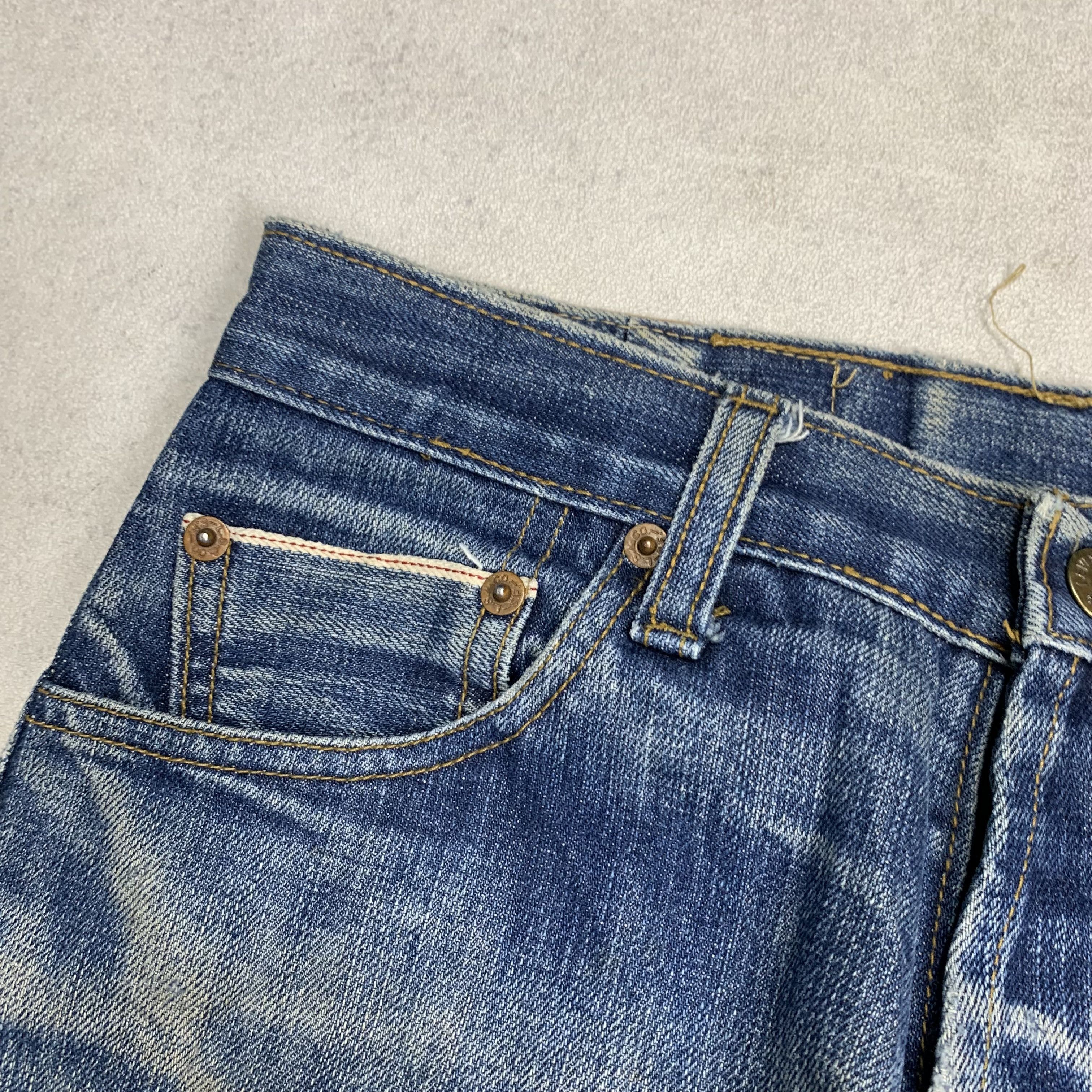 Levi's Vintage Levi's 501 Big E Selvedge Distressed Jeans Size US 27 - 4 Thumbnail