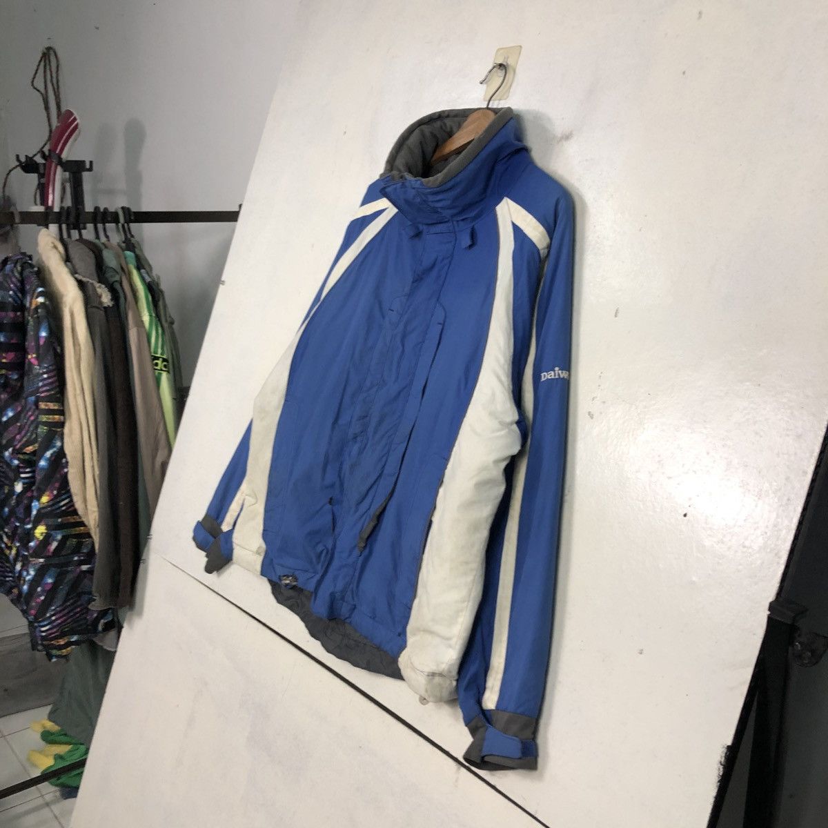 Japanese Brand Fishing Jacket Zipper Daiwa Big Logo Size US L / EU 52-54 / 3 - 4 Thumbnail