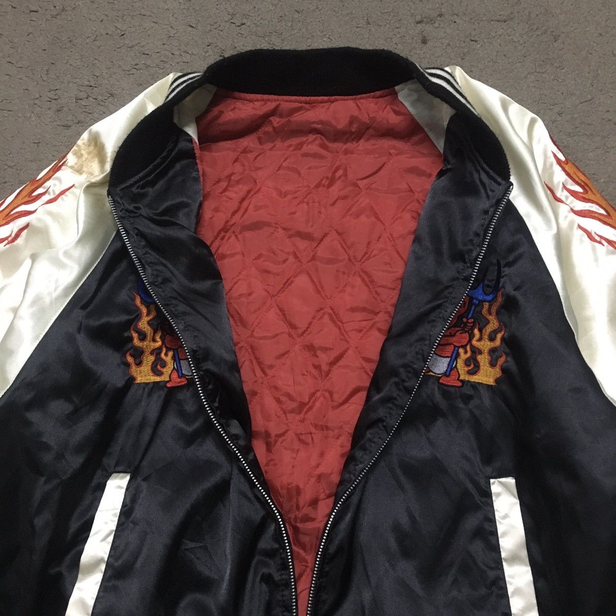 Japanese Brand × Vintage Rare Devils Embroidery Sukajan Jacket Size US XL / EU 56 / 4 - 6 Thumbnail