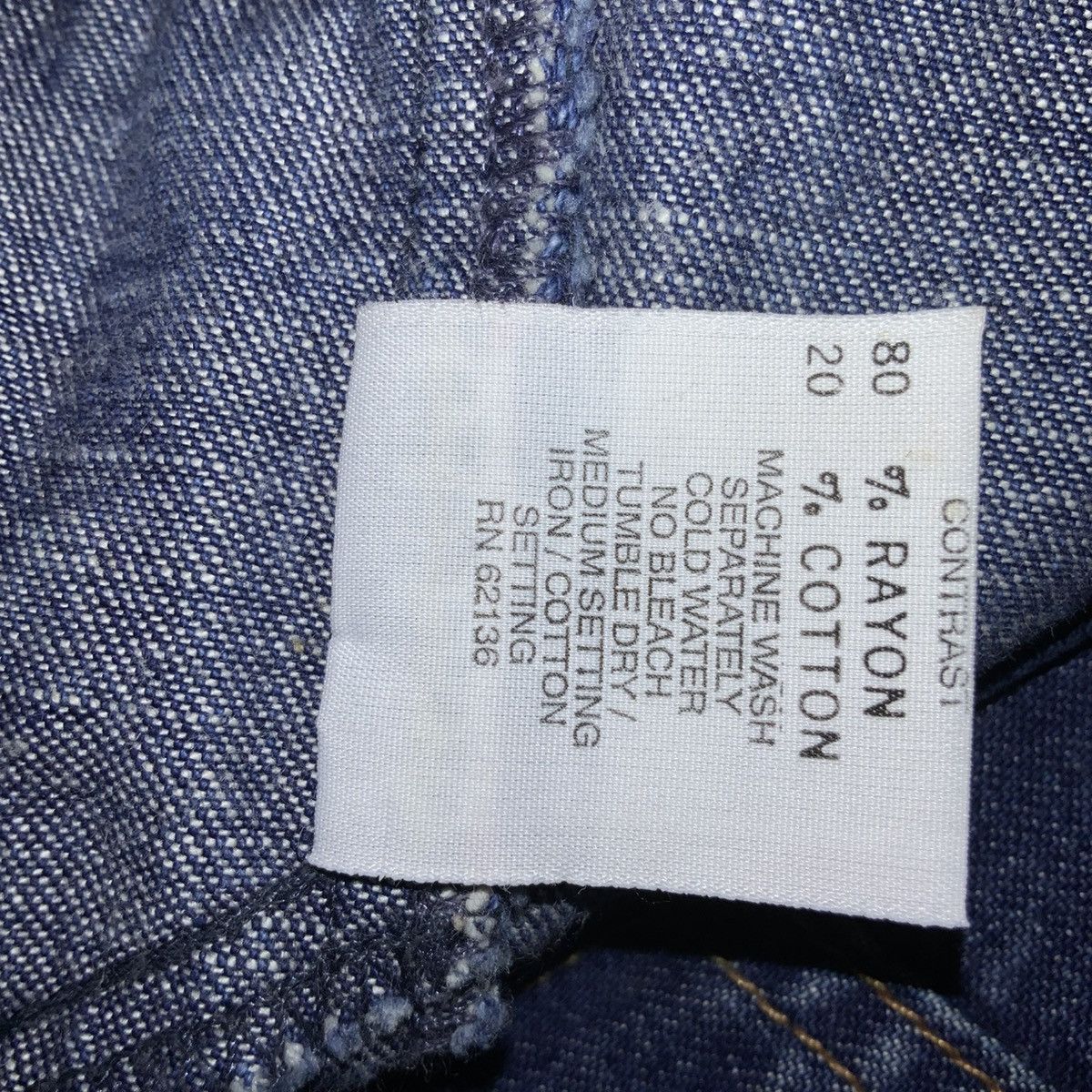 Guess Guess Glamour Denim trucker denim jacket velvet trim Sz L Size L / US 10 / IT 46 - 8 Thumbnail