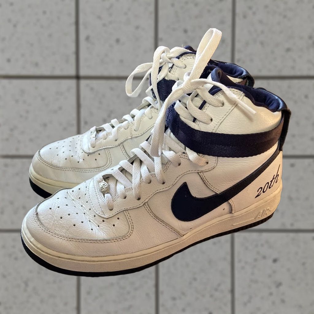 Nike VINTAGE Nike Air Force 1 High Mens Size 9.5 White 20th Anniversary 624038-142 Sneakers Size US 10 / EU 43 - 1 Thumbnail