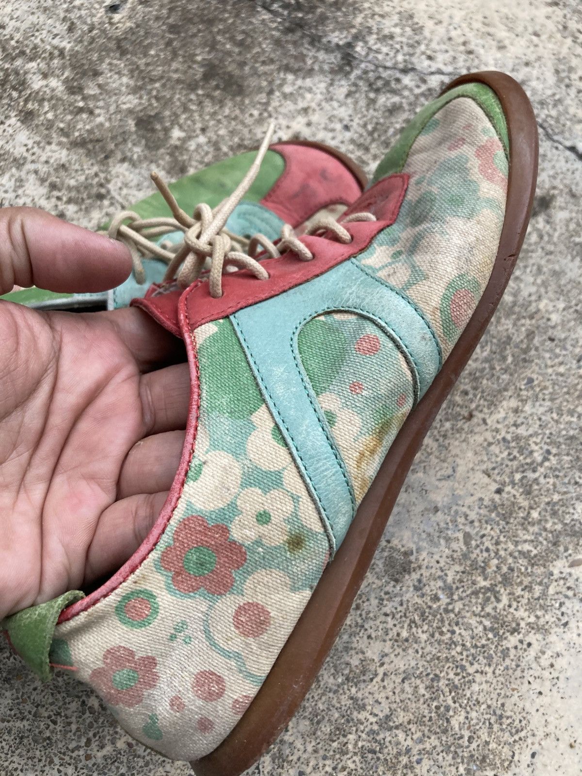 Camper × Vintage Vintage Camper Outdoor Floral Shoes Size US 7 / IT 37 - 4 Thumbnail