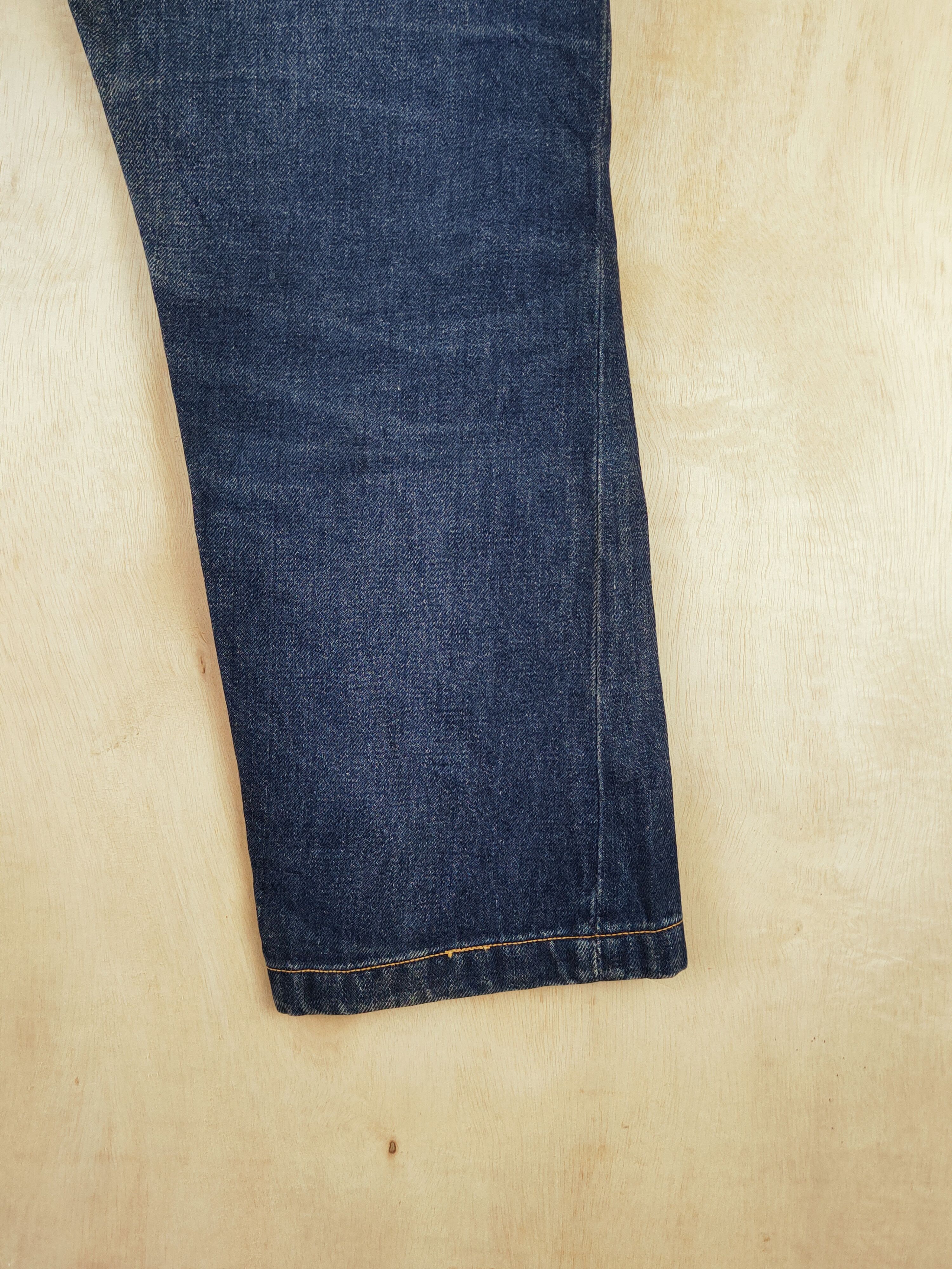 Vintage Bobson vintage Dark Blue Distressed Ripped Jeans #S2675 Size US 33 - 12 Thumbnail