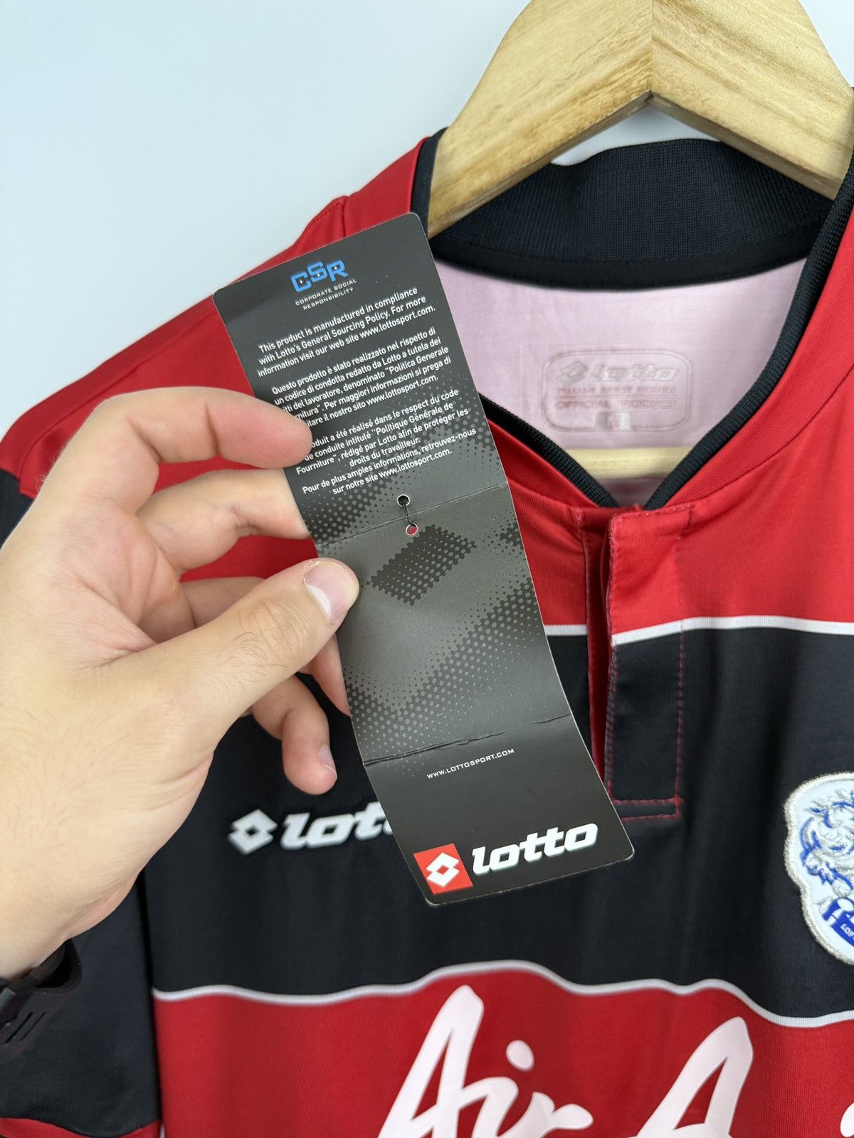 Lotto Sport 🏴󠁧󠁢󠁥󠁮󠁧󠁿 Lotto Queens Park Rangers Petrasso Soccer Jersey Rare Y2K Size US M / EU 48-50 / 2 - 10 Thumbnail