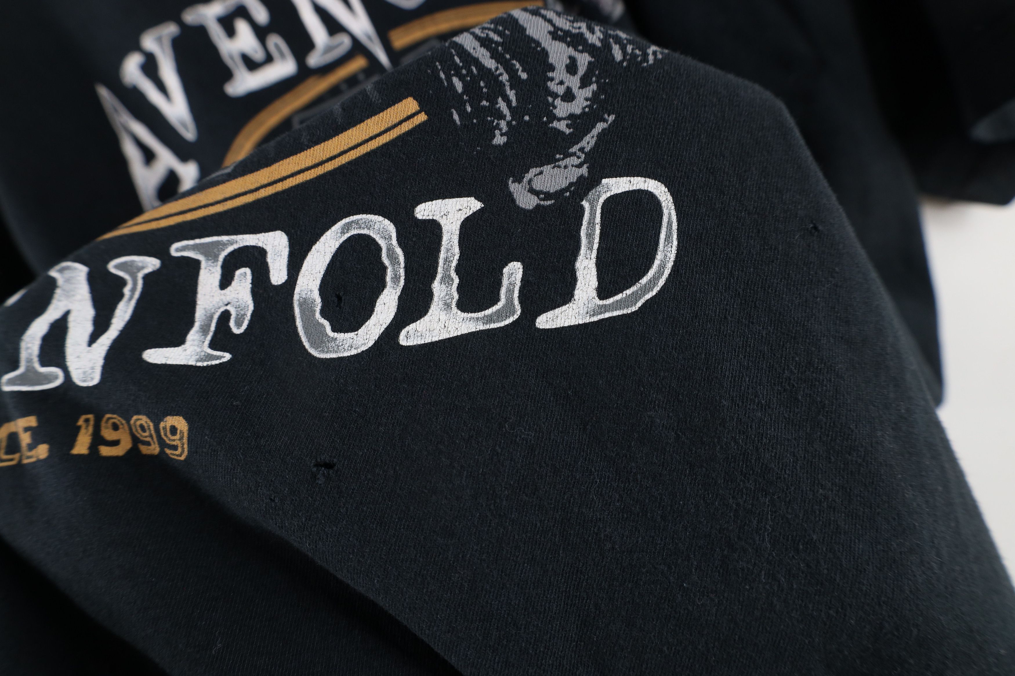 Vintage Vintage Out Avenged Sevenfold Band T-Shirt Black Cotton Size US XL / EU 56 / 4 - 8 Thumbnail