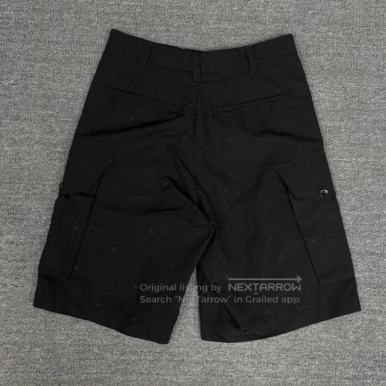Louis Vuitton Louis Vuitton size US 48 Black plaid small logo printed sho Size US 32 / EU 48 - 2 Thumbnail