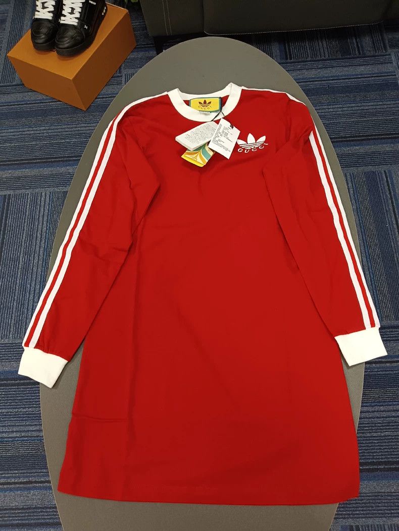 Gucci Gucci Classic logo long sleeves 2504-Nextarrow Size XS / US 0-2 / IT 36-38 - 1 Thumbnail