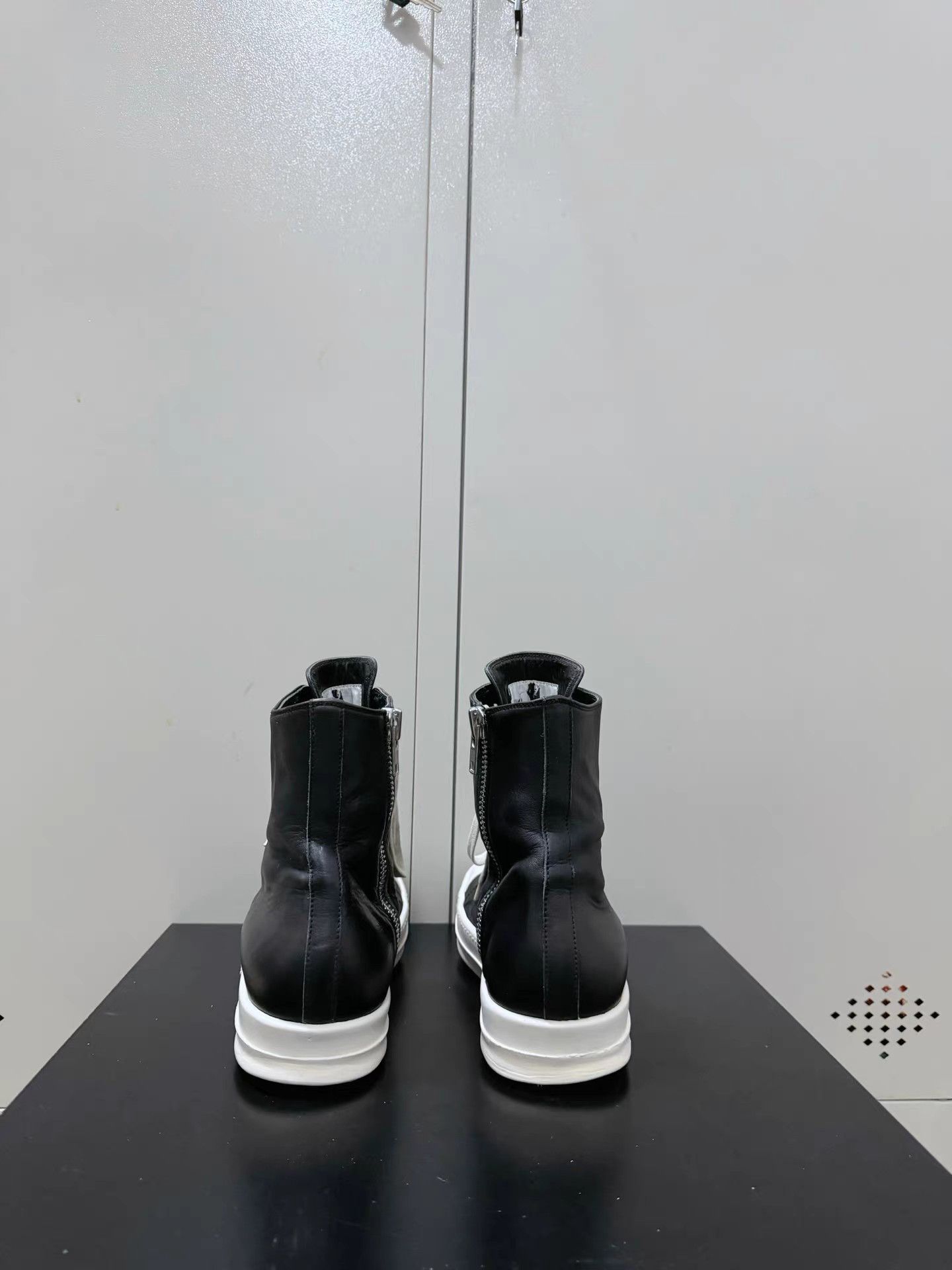 Rick Owens Rick Owens mainline leather Converse high-top sneakers Size US 6 / EU 39 - 3 Thumbnail