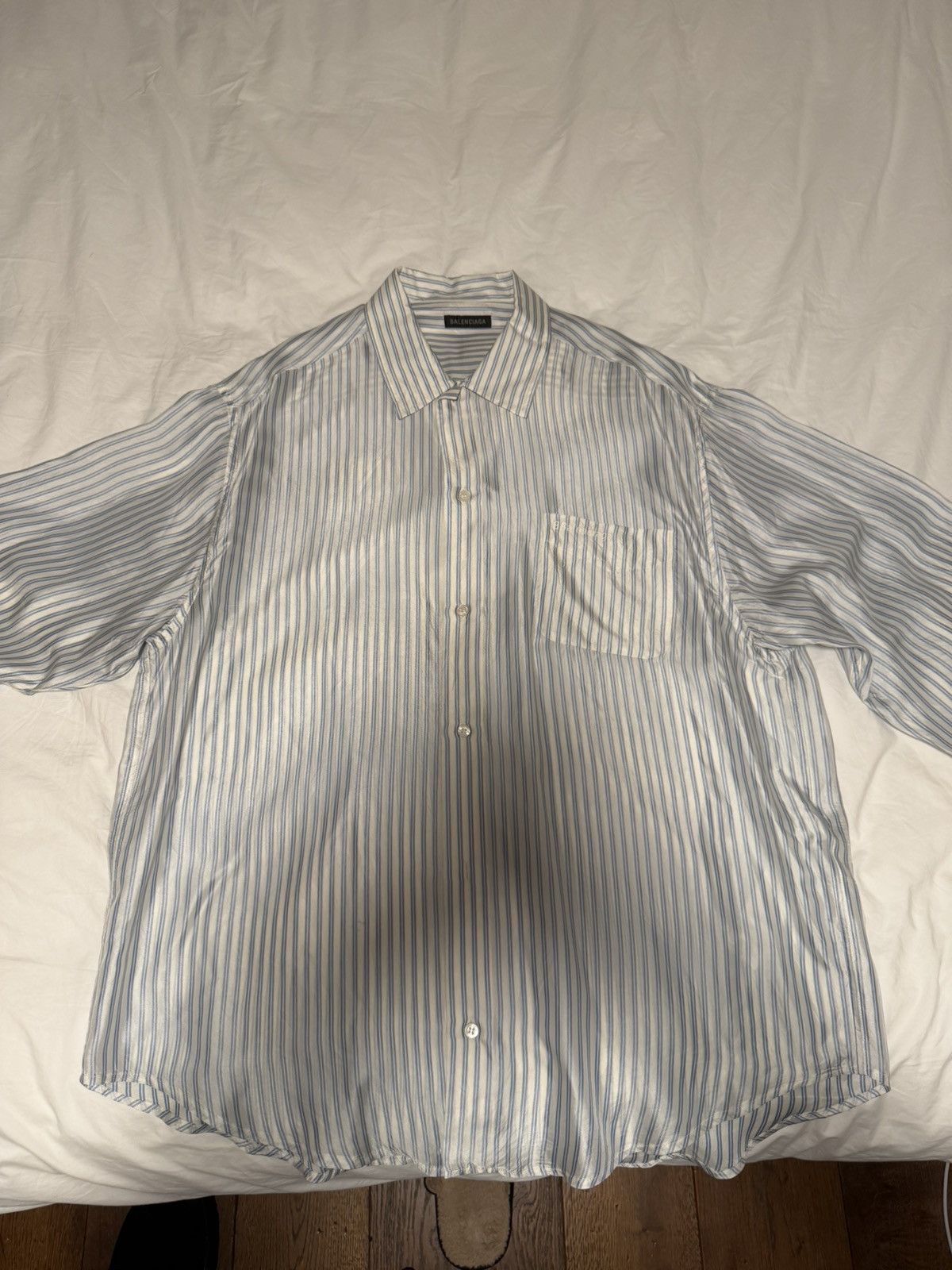 Balenciaga 1600$ BALENCIAGA SILKY POPLIN FABRIC SHIRT Size US L / EU 52-54 / 3 - 5 Thumbnail